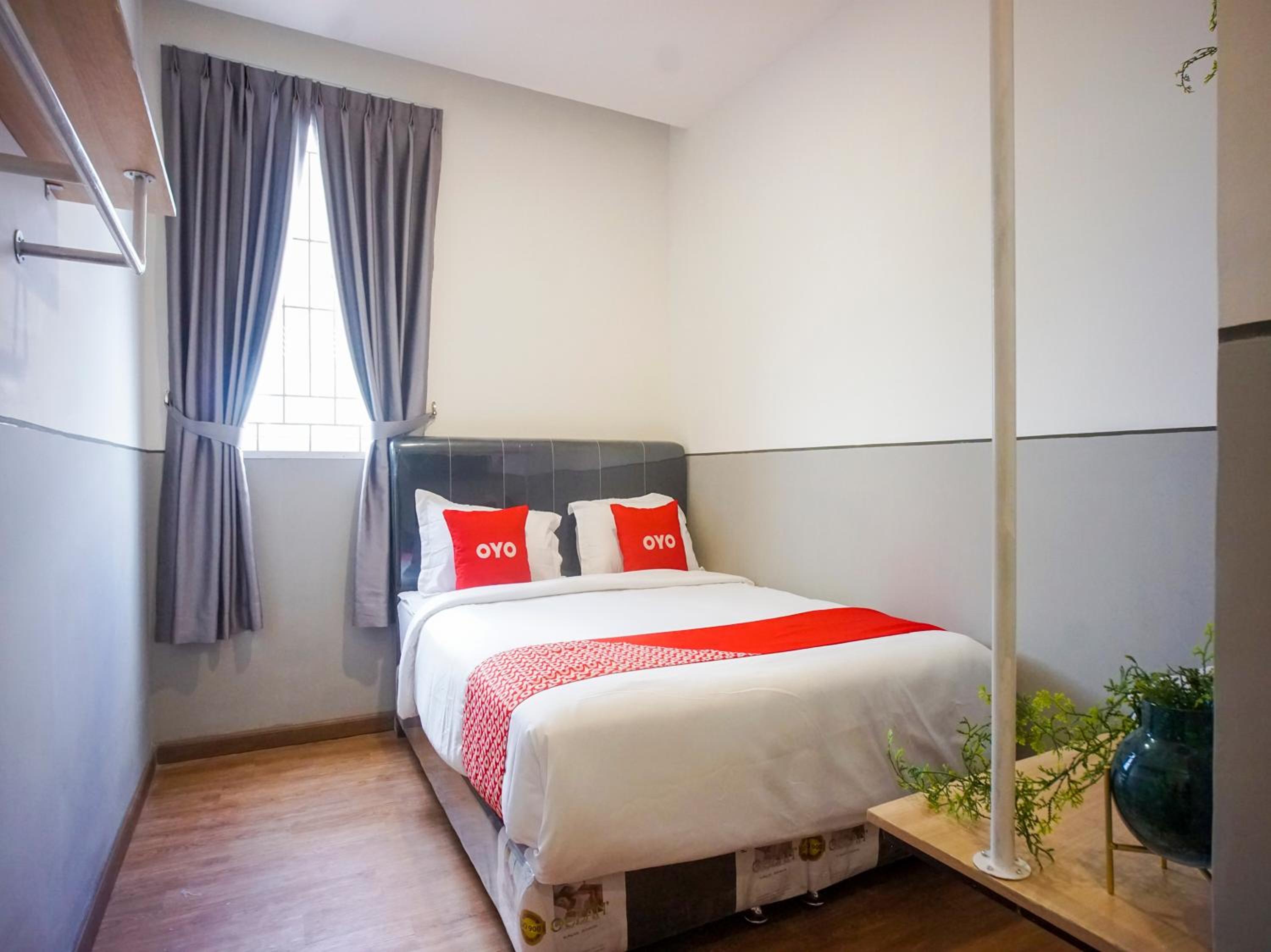 Deluxe Double Room - Photo 1
