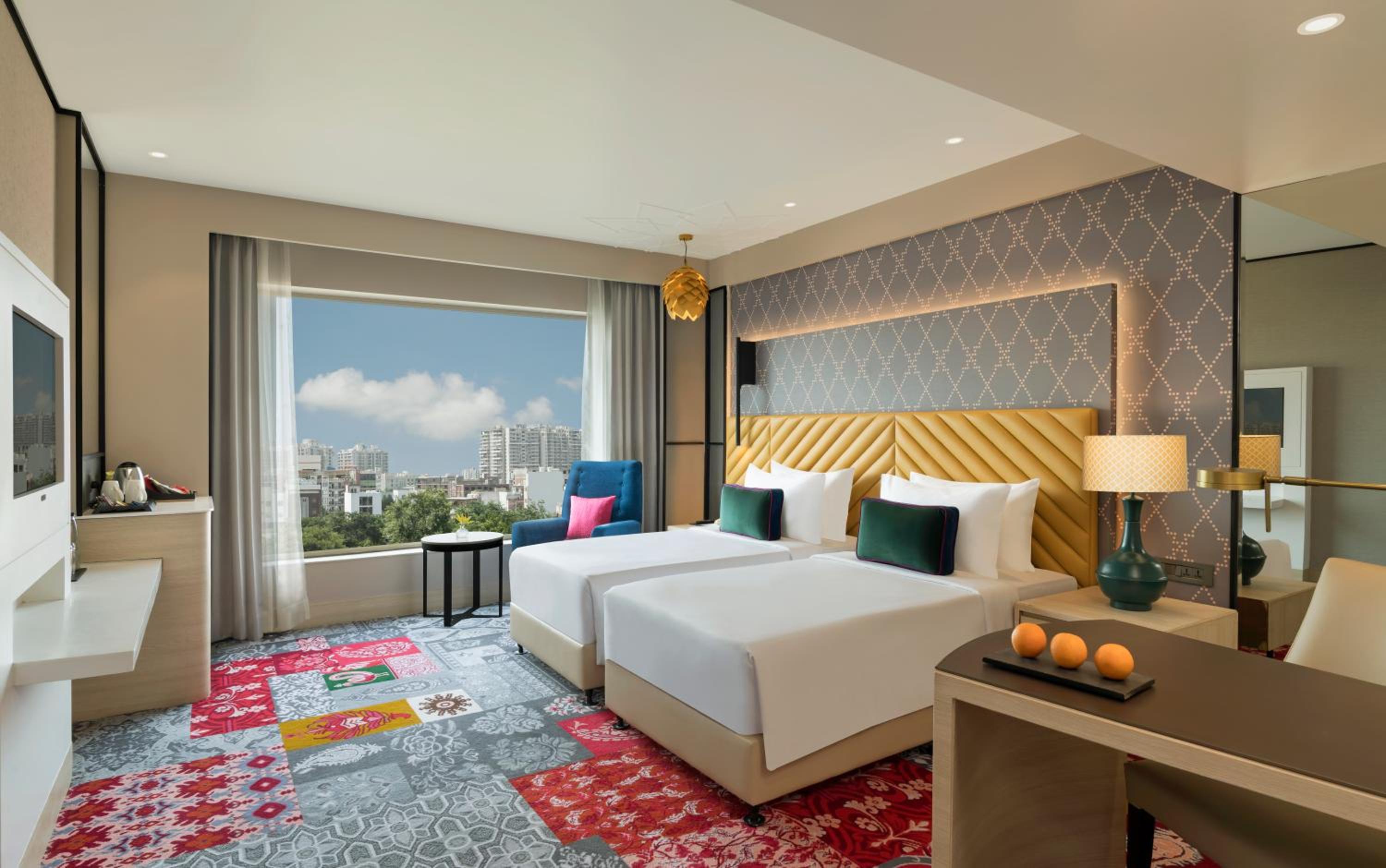 Superior Twin Room with 15% discount on food and beverage, spa and laundry | 1+1 IMFL Happy Hours from 6 to 8 pm - Photo 9