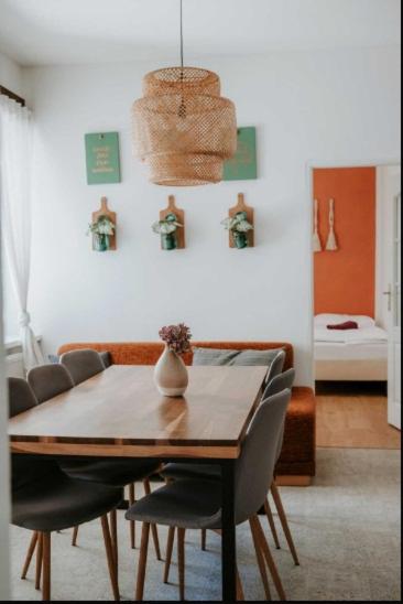 Three-Bedroom Apartment photo 1