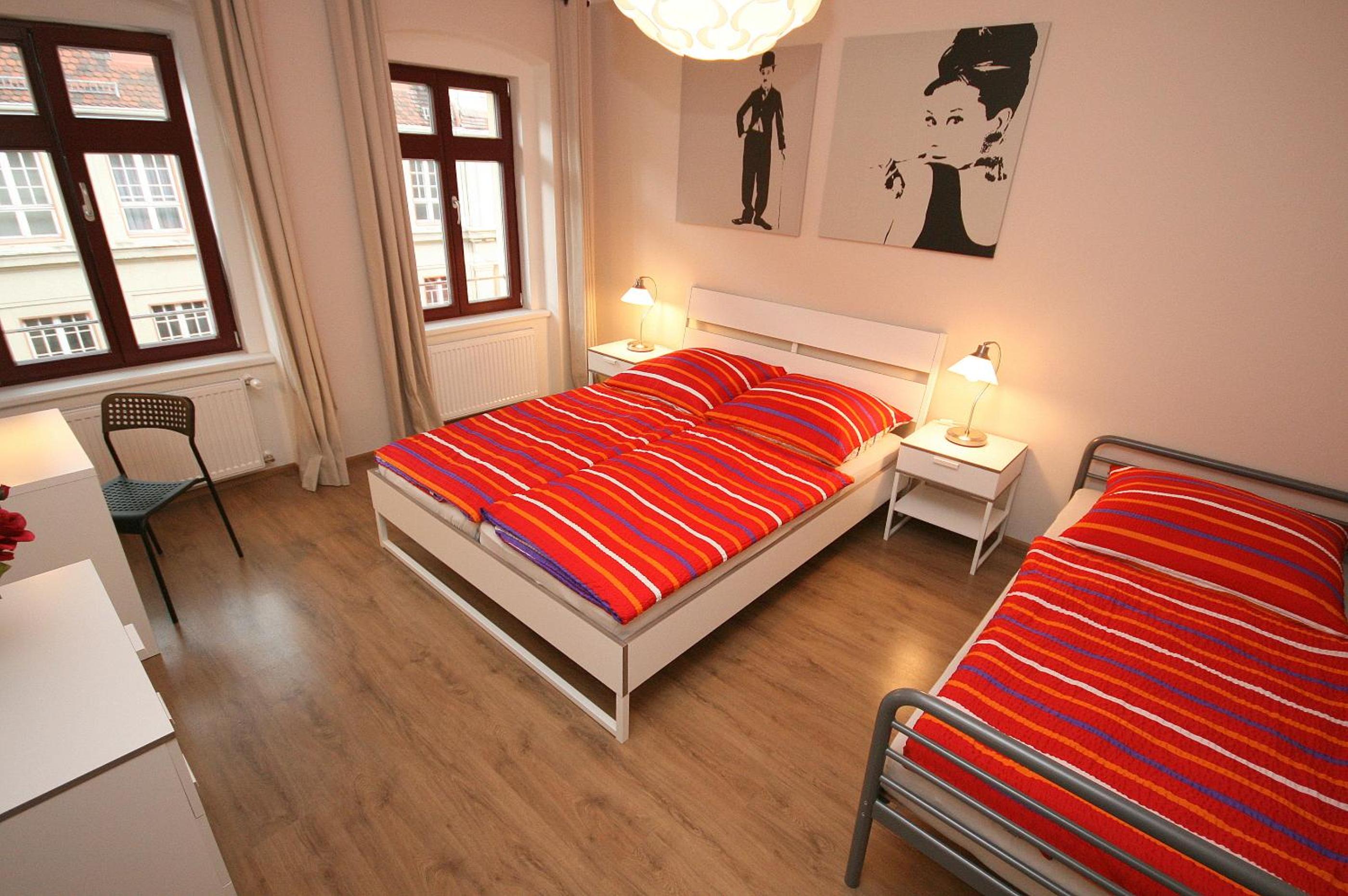 Apartment with Terrace photo 2
