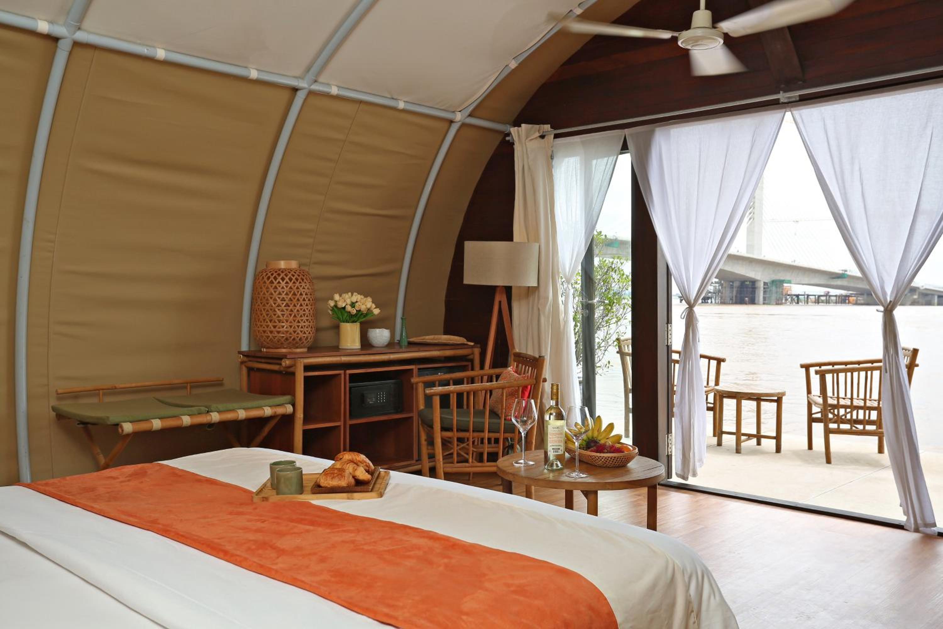 Double Room With Private Bathroom photo 2