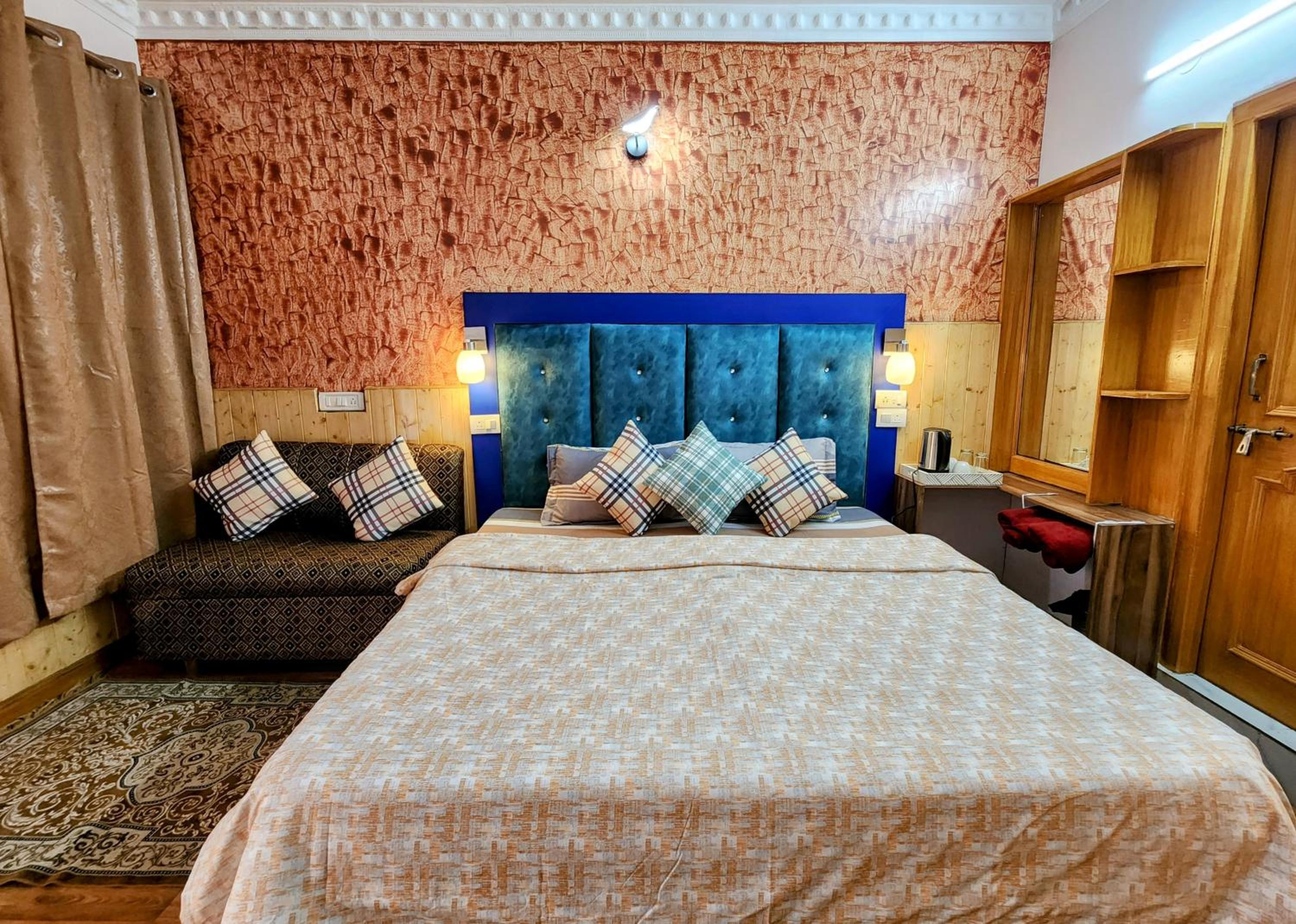 Double Room with Balcony photo 3