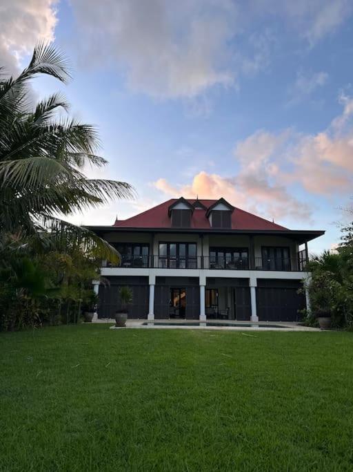 Villa photo 3