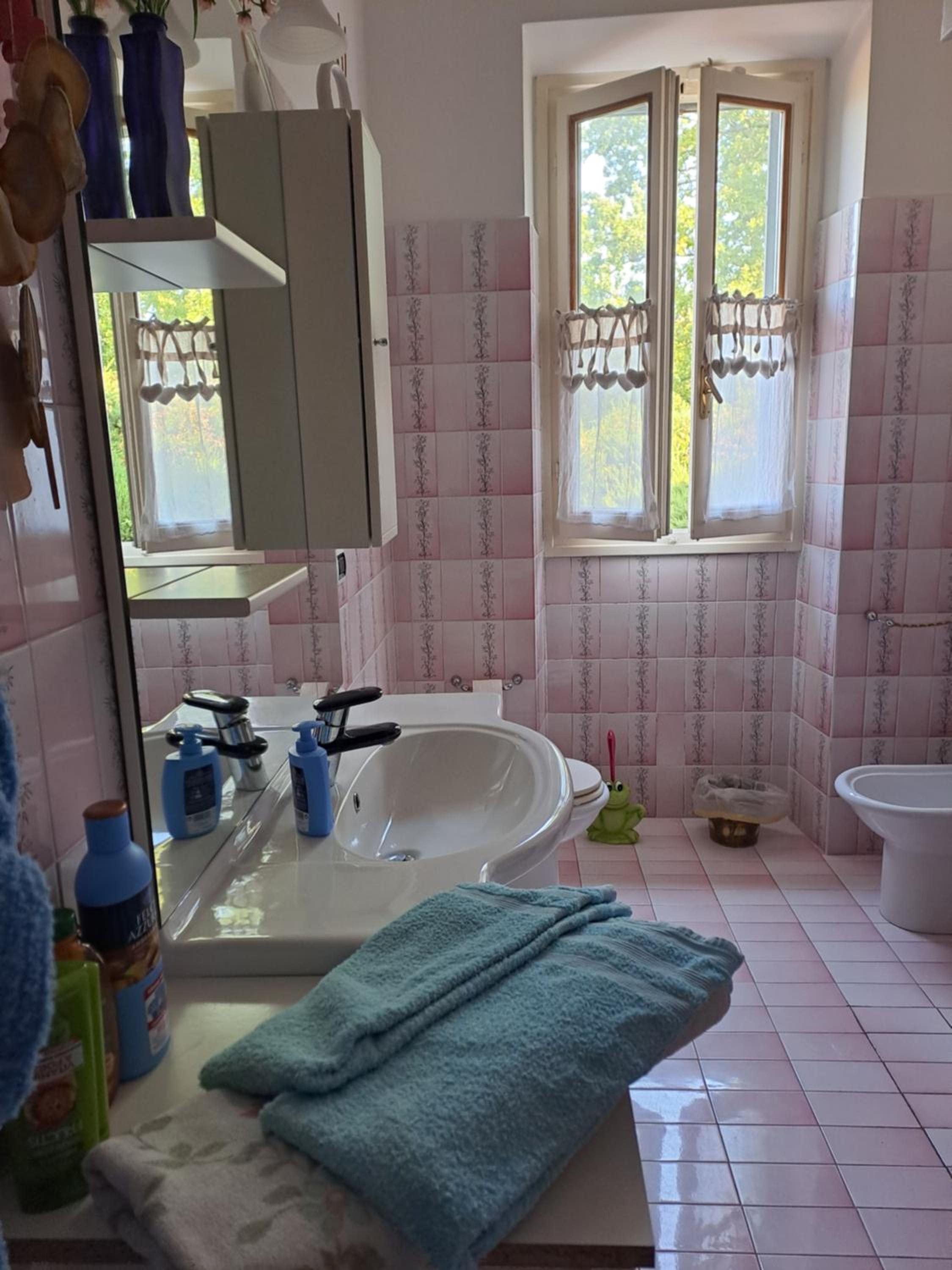 Double Room with Private Bathroom - Photo 7