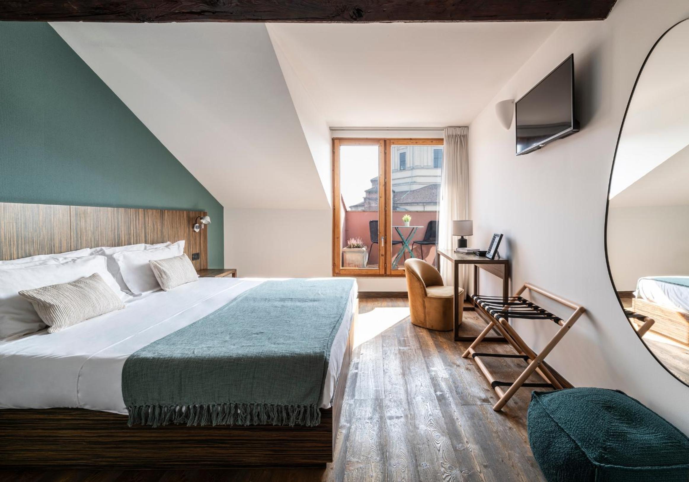 Double Room with Balcony