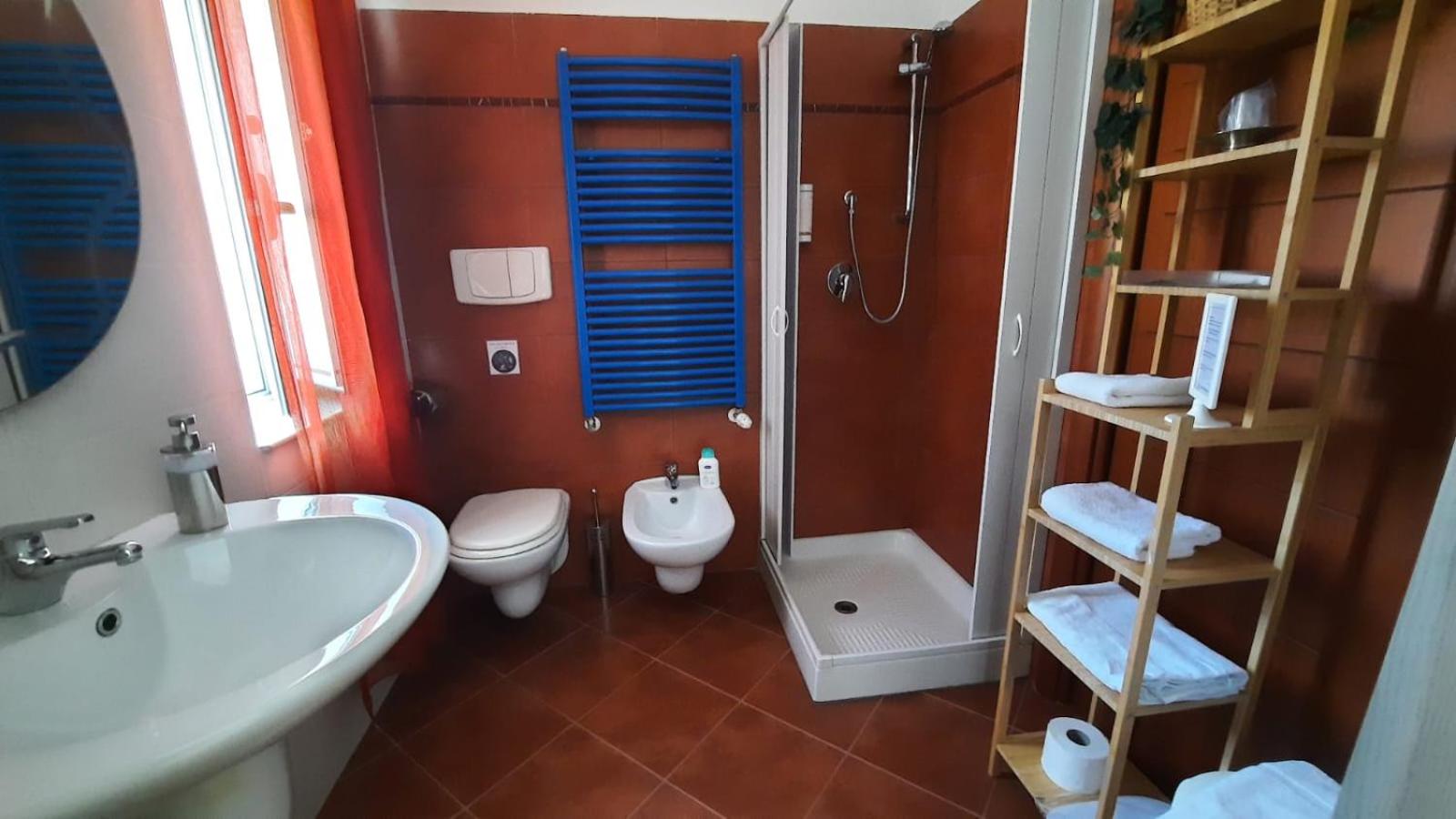 Standard Double or Twin Room photo 3