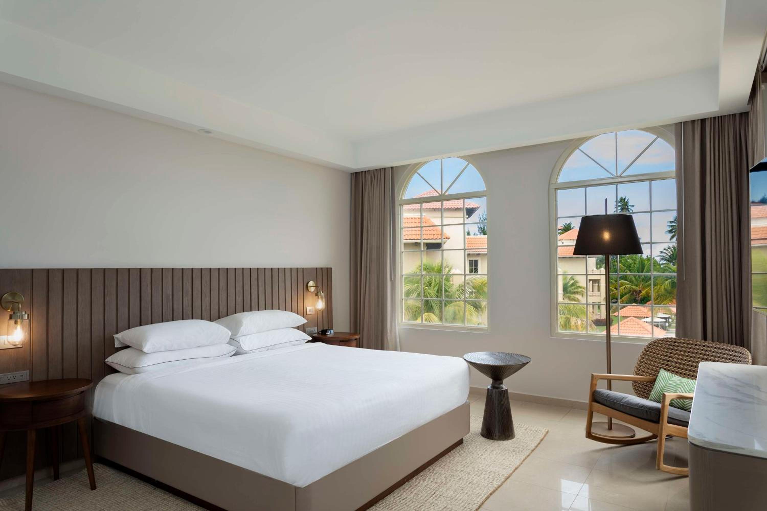 Deluxe villa with King Bed - Photo 1