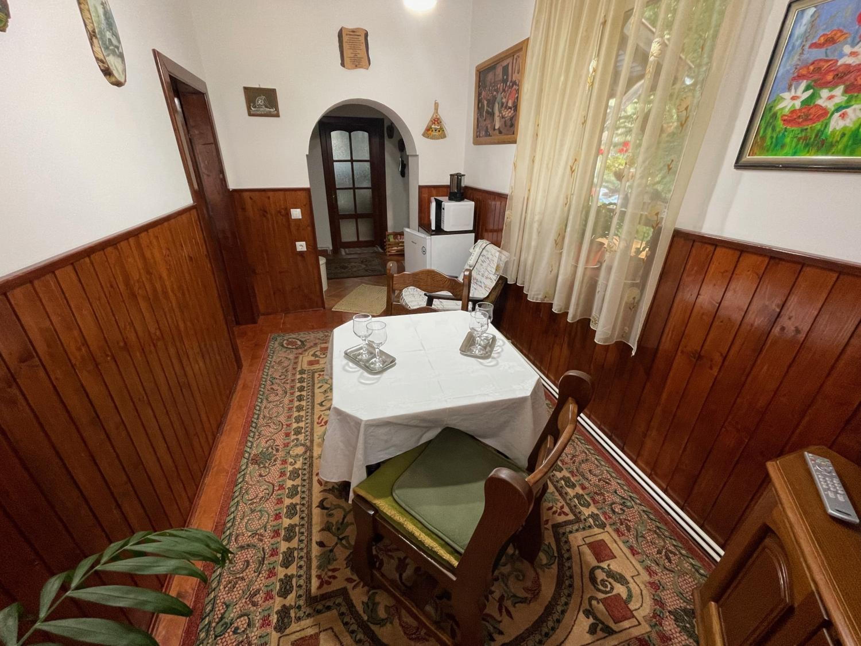 Two-Bedroom Apartment with Terrace photo 3