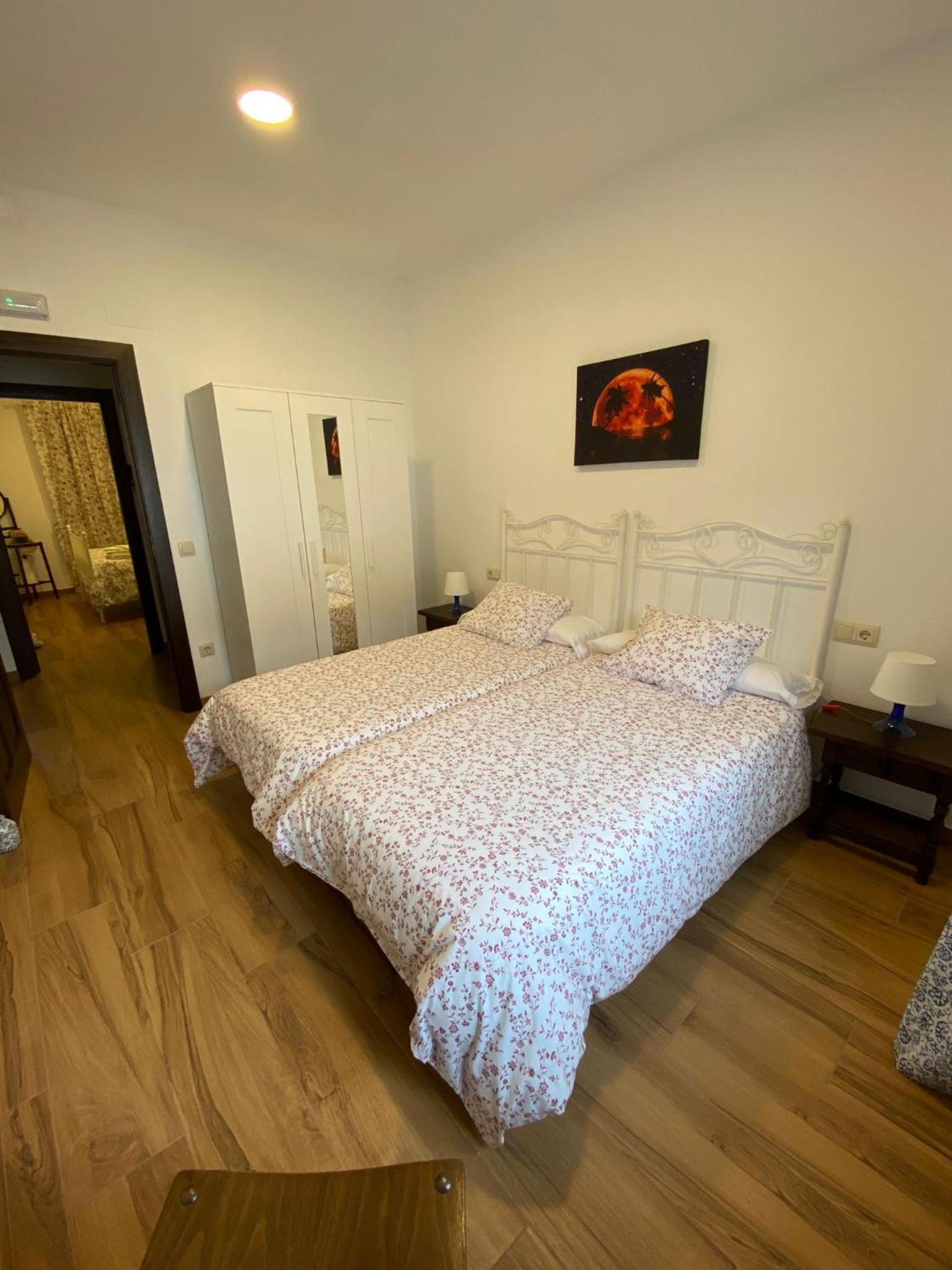 Casa de cuatro habitaciones