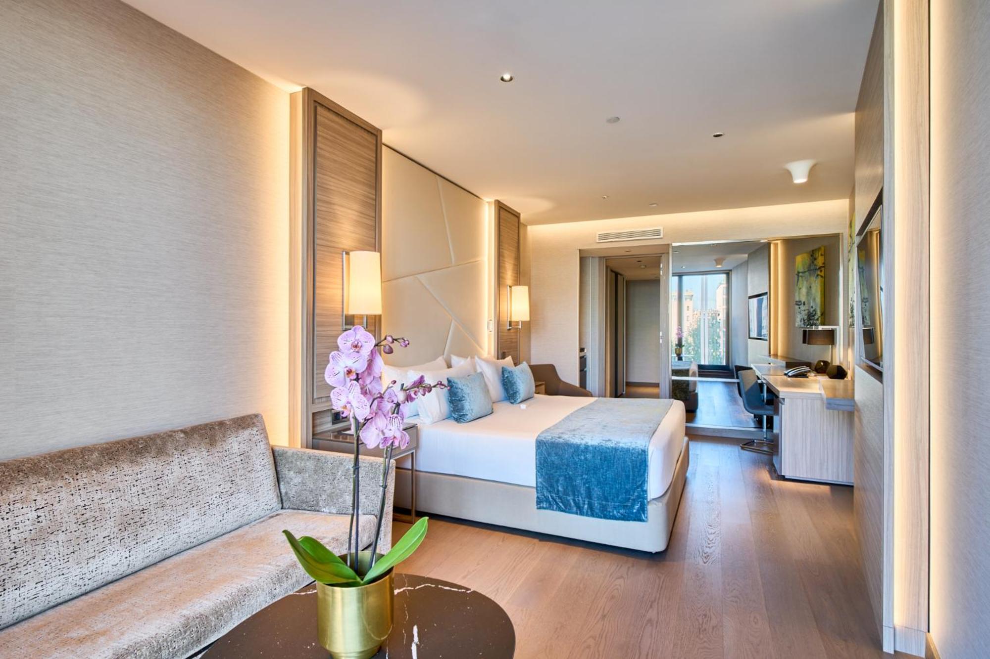 Habitación Doble Estándar o con Dos Camas Individuales.