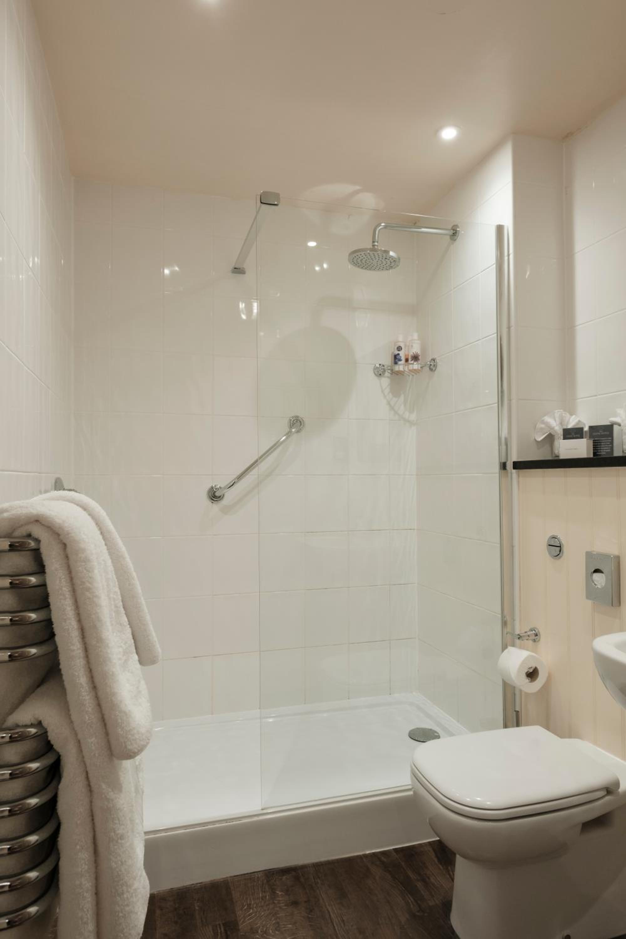 Classic Double or Twin Room photo 2