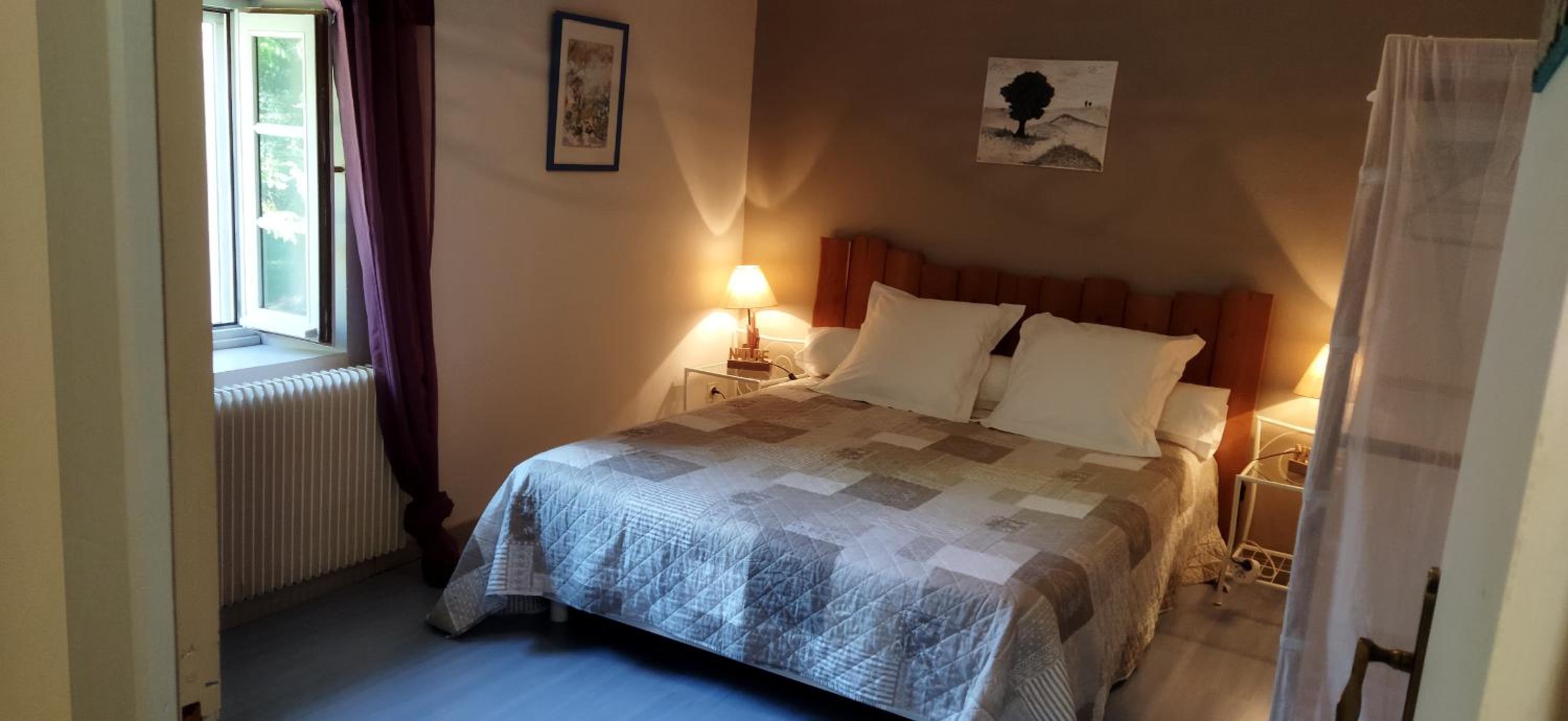 Double Room with Private Bathroom photo 1
