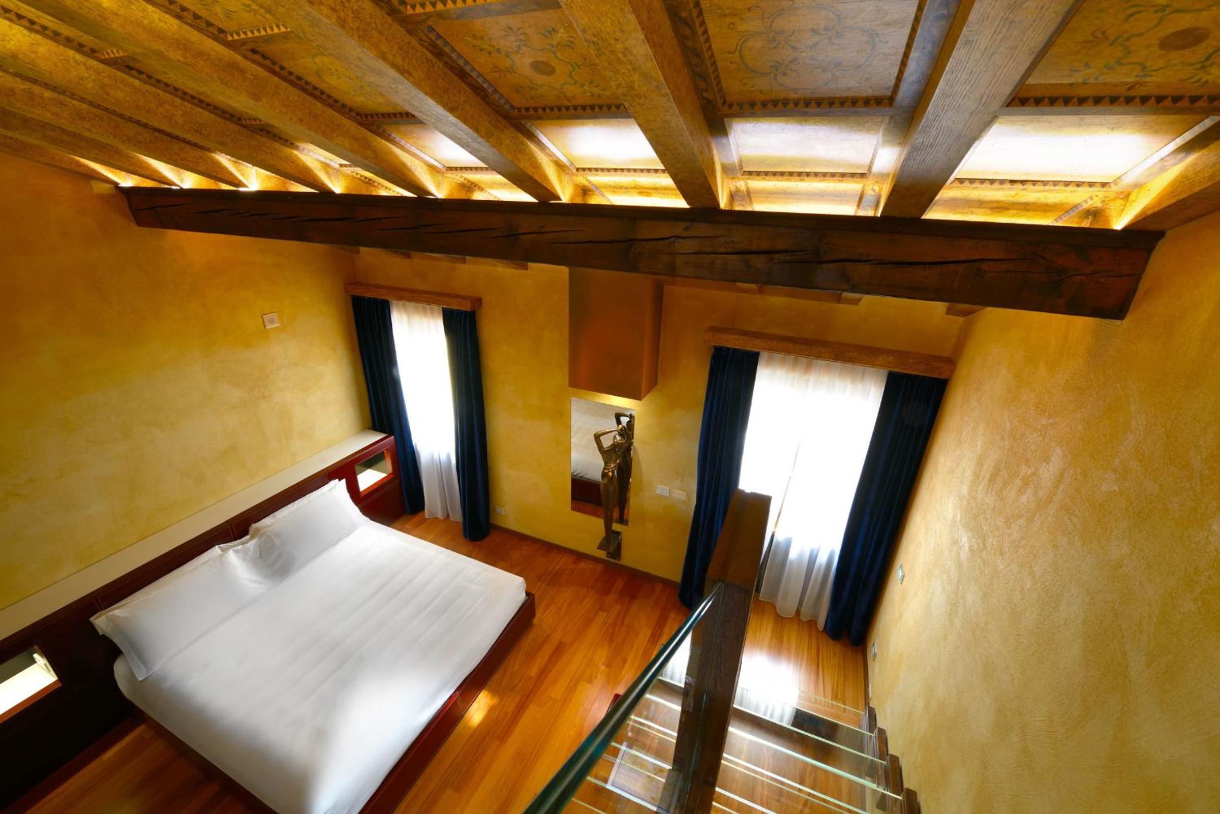 Superior Quadruple Room with Terrace and Arena view - Separate building - Photo 4
