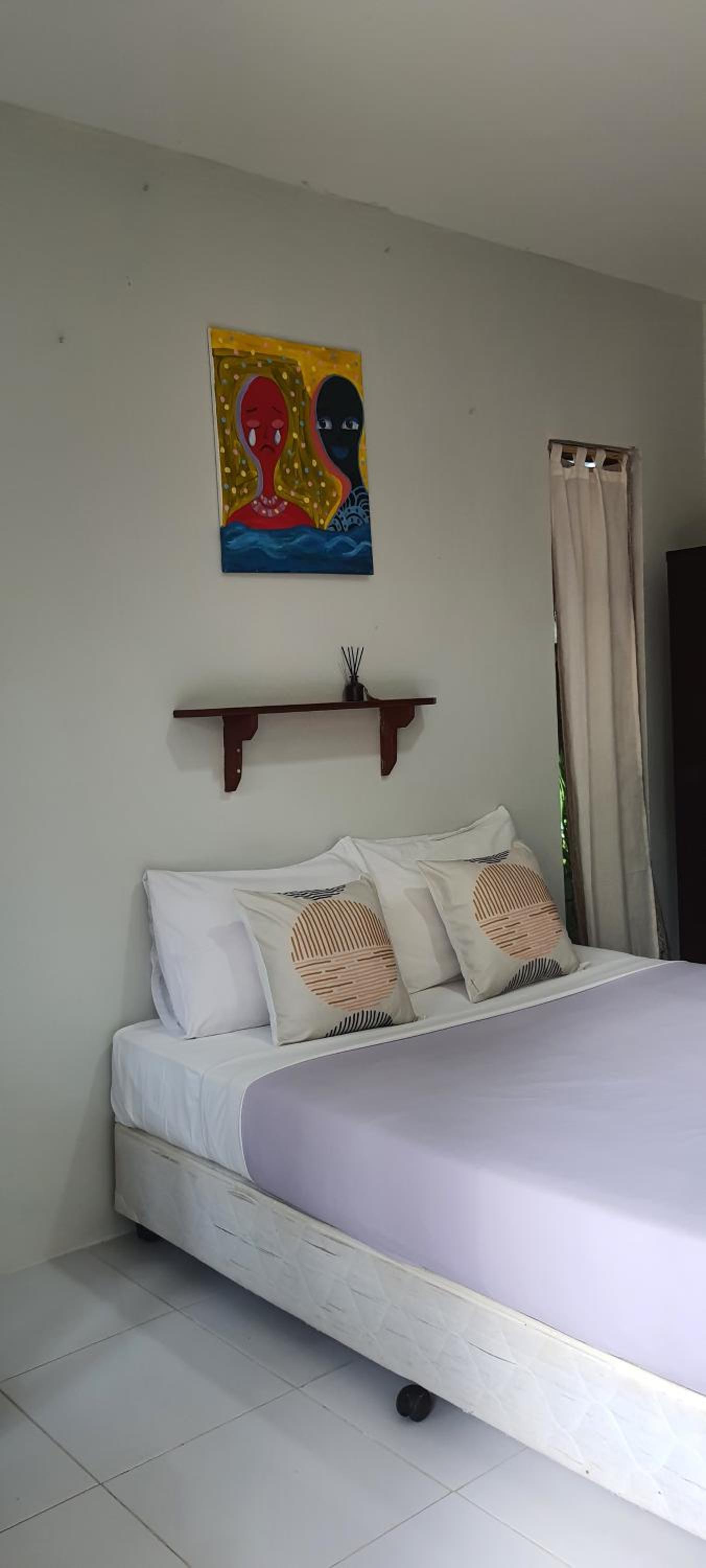 Standard Double Room with Private Bathroom - Photo 5