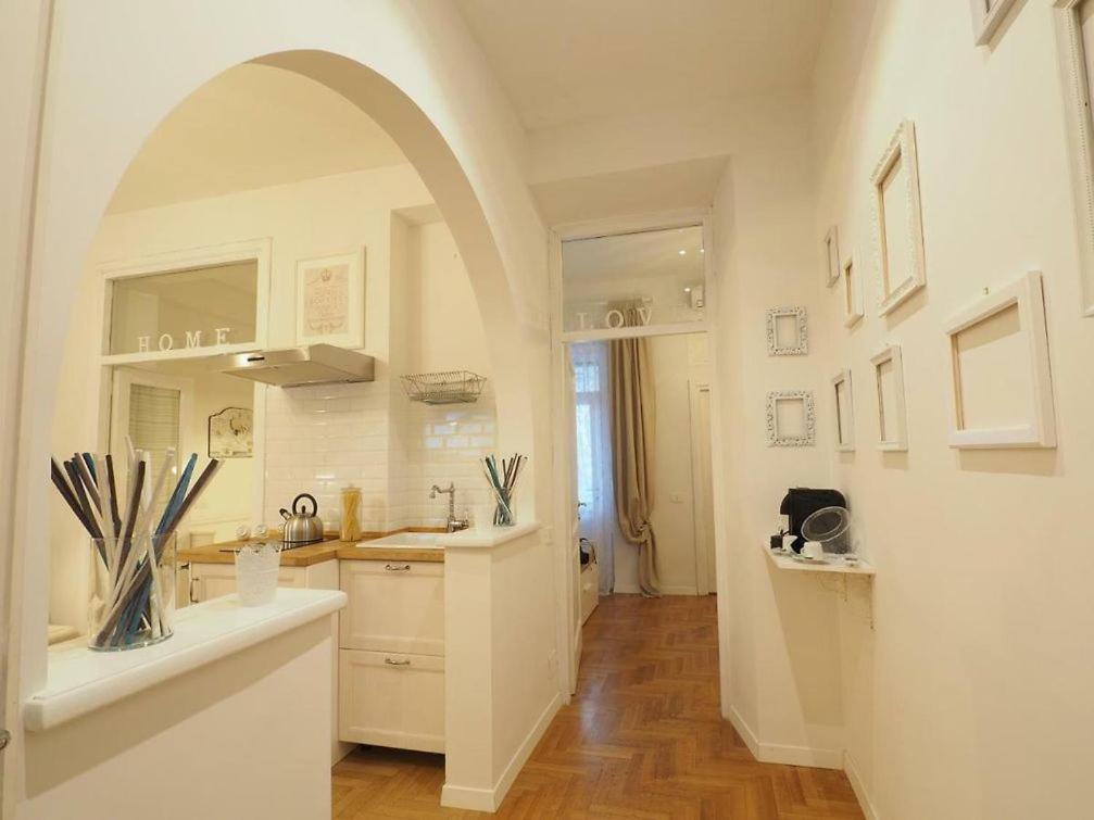 Two-Bedroom Apartment photo 2