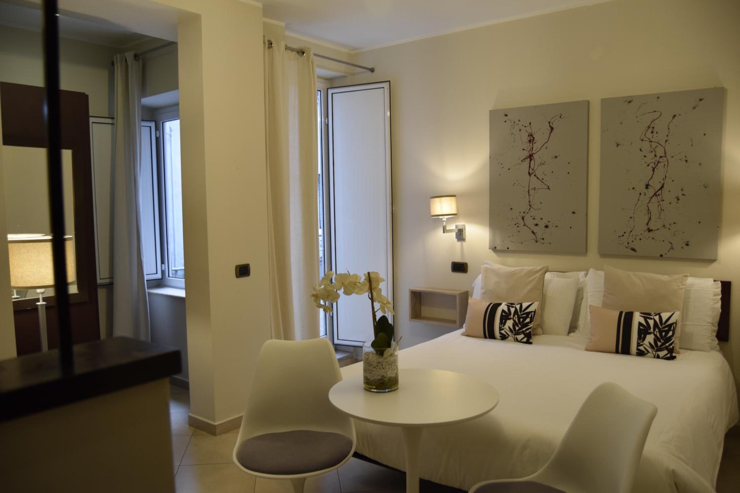 Comfort Triple Room