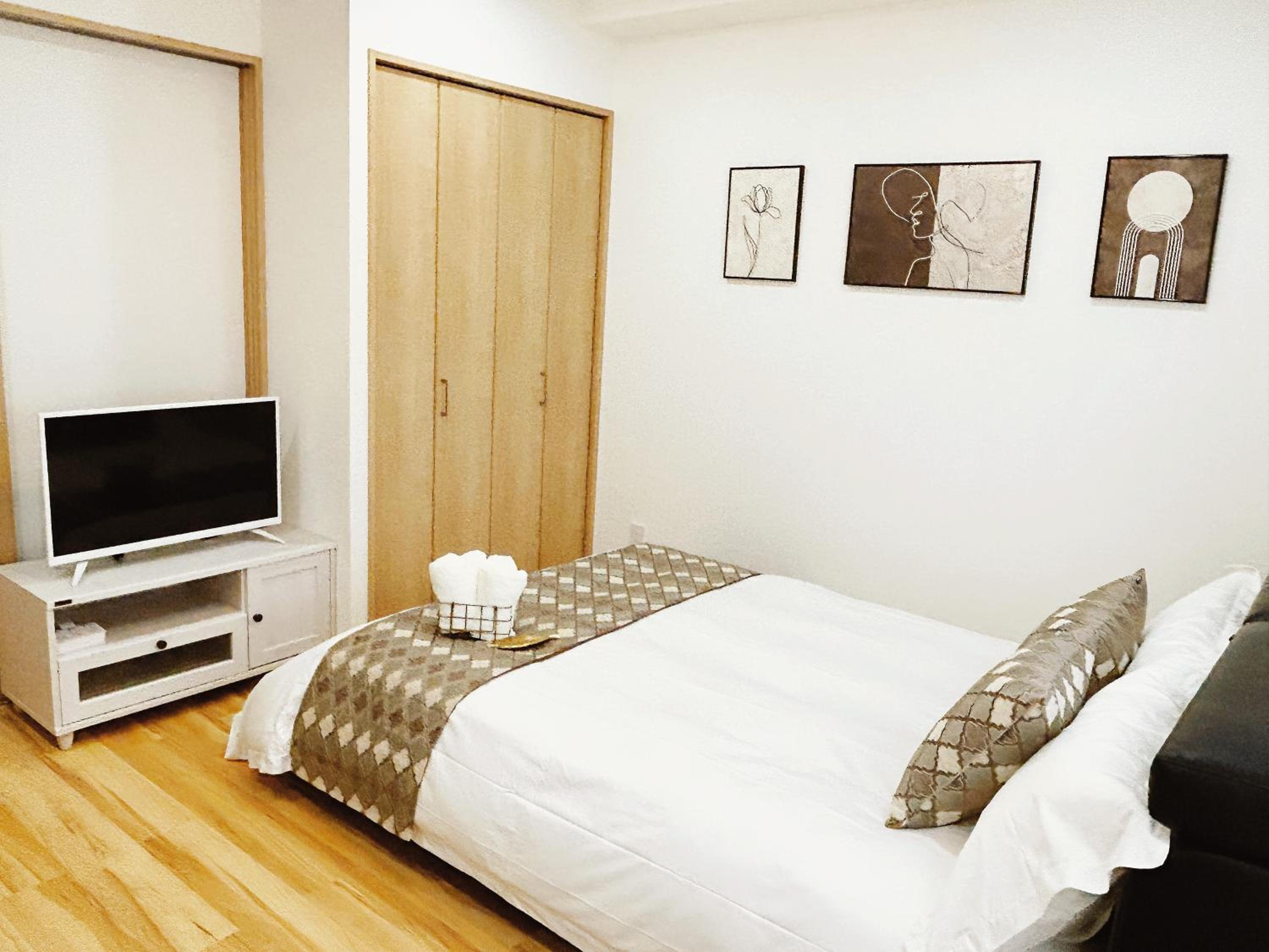 Two-Bedroom Apartment photo 2