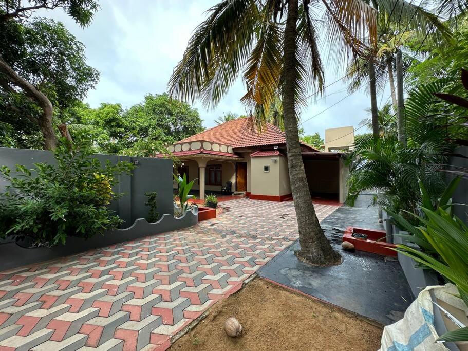 Three-Bedroom Villa photo 1