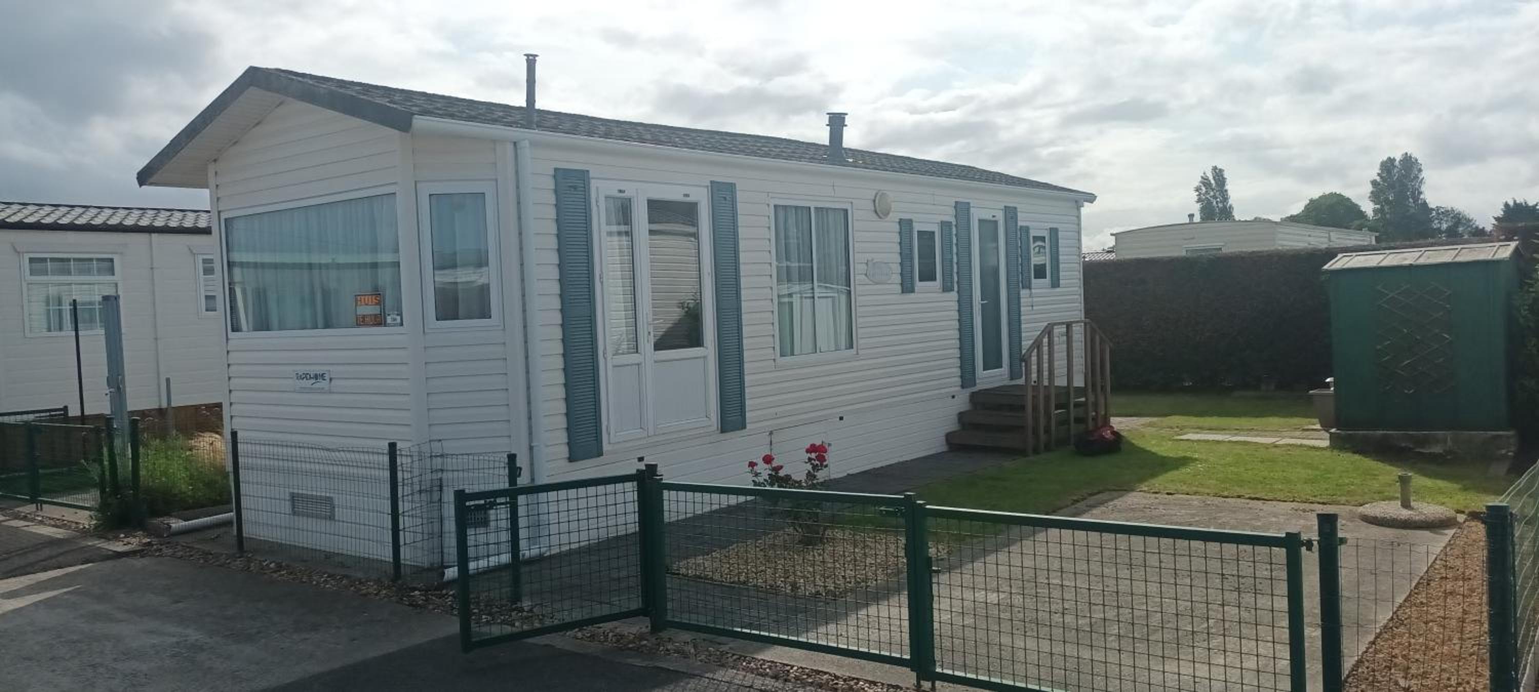 Mobile Home photo 1