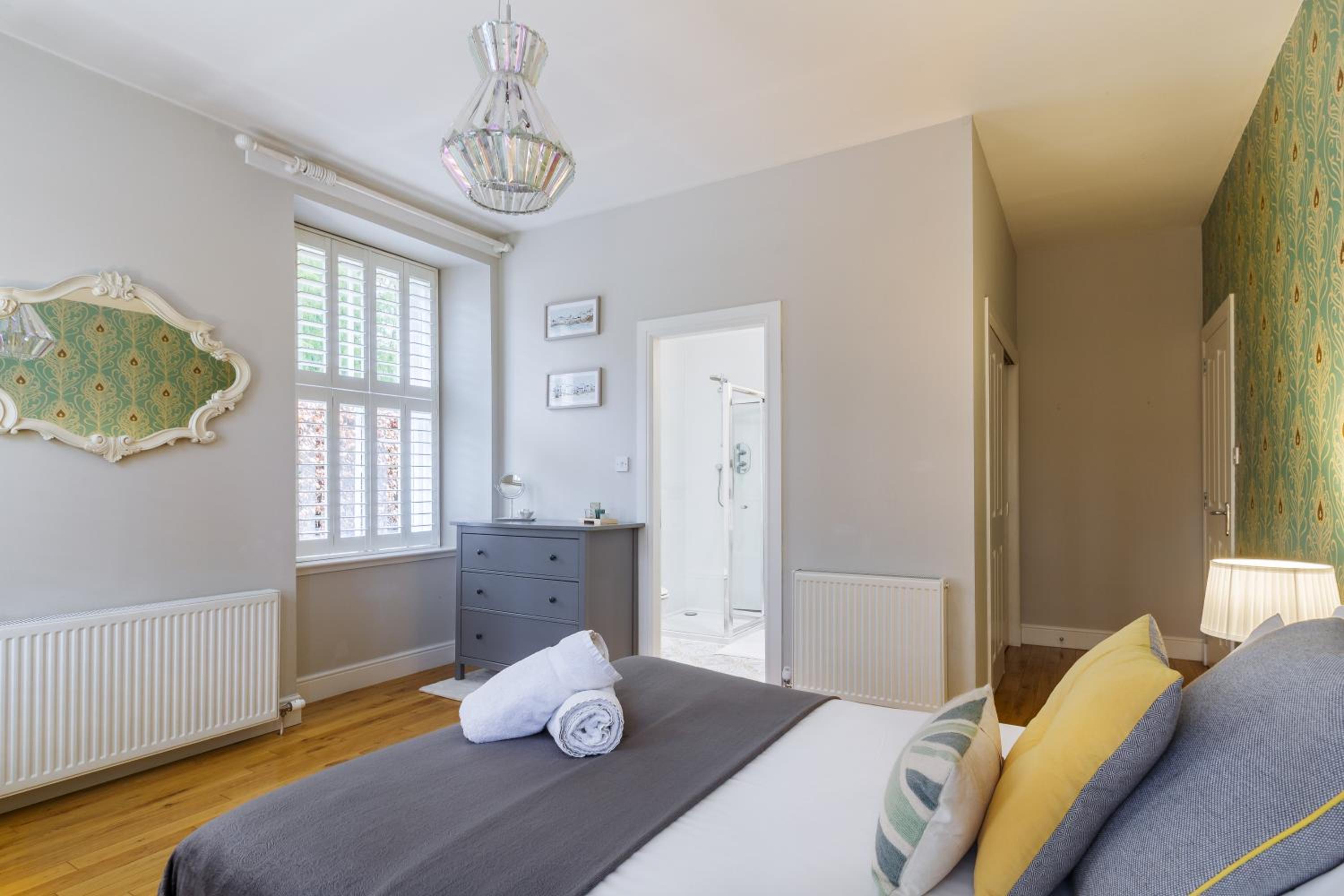 Three-Bedroom House photo 1