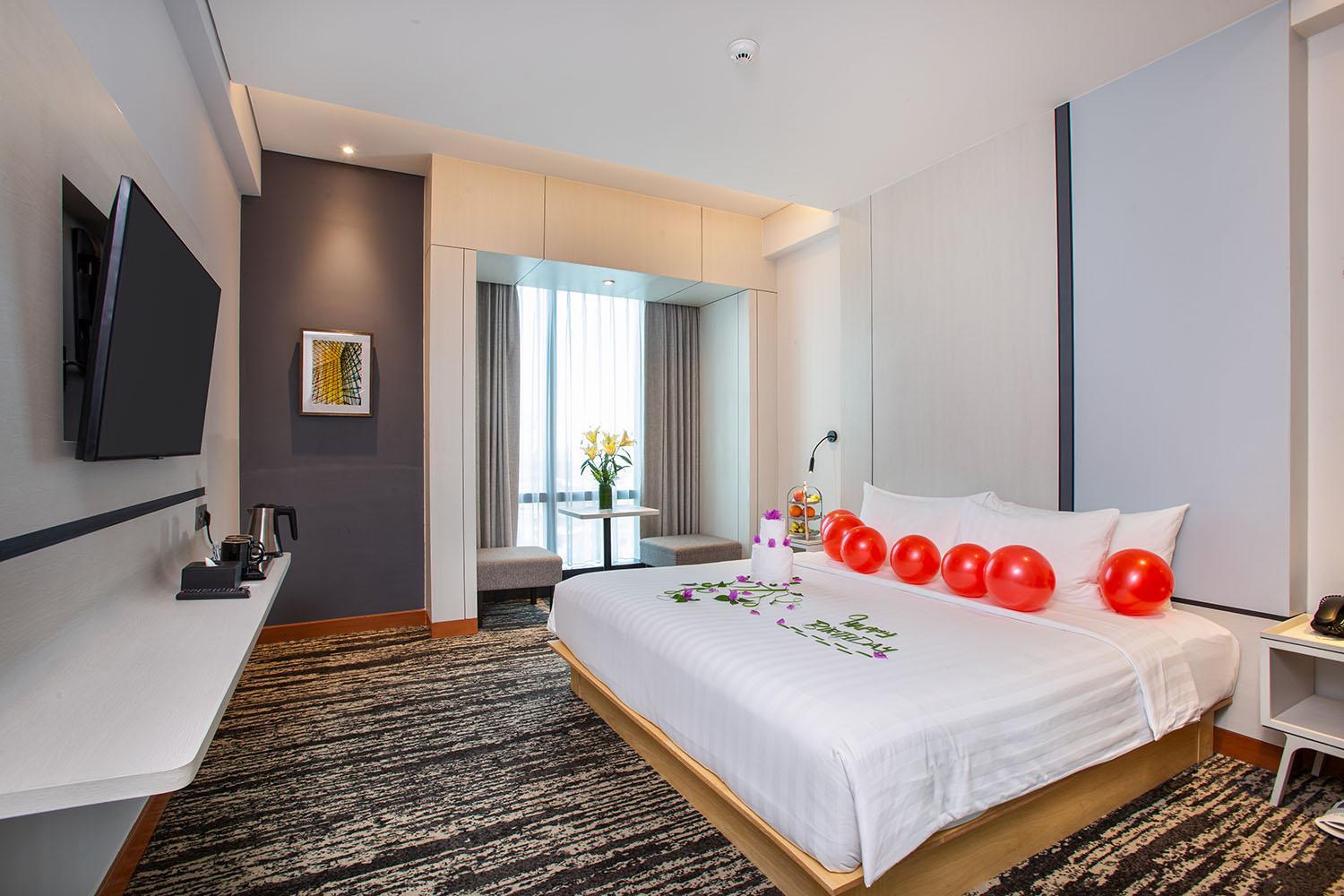 Deluxe Double or Twin Room with City View - Photo 1