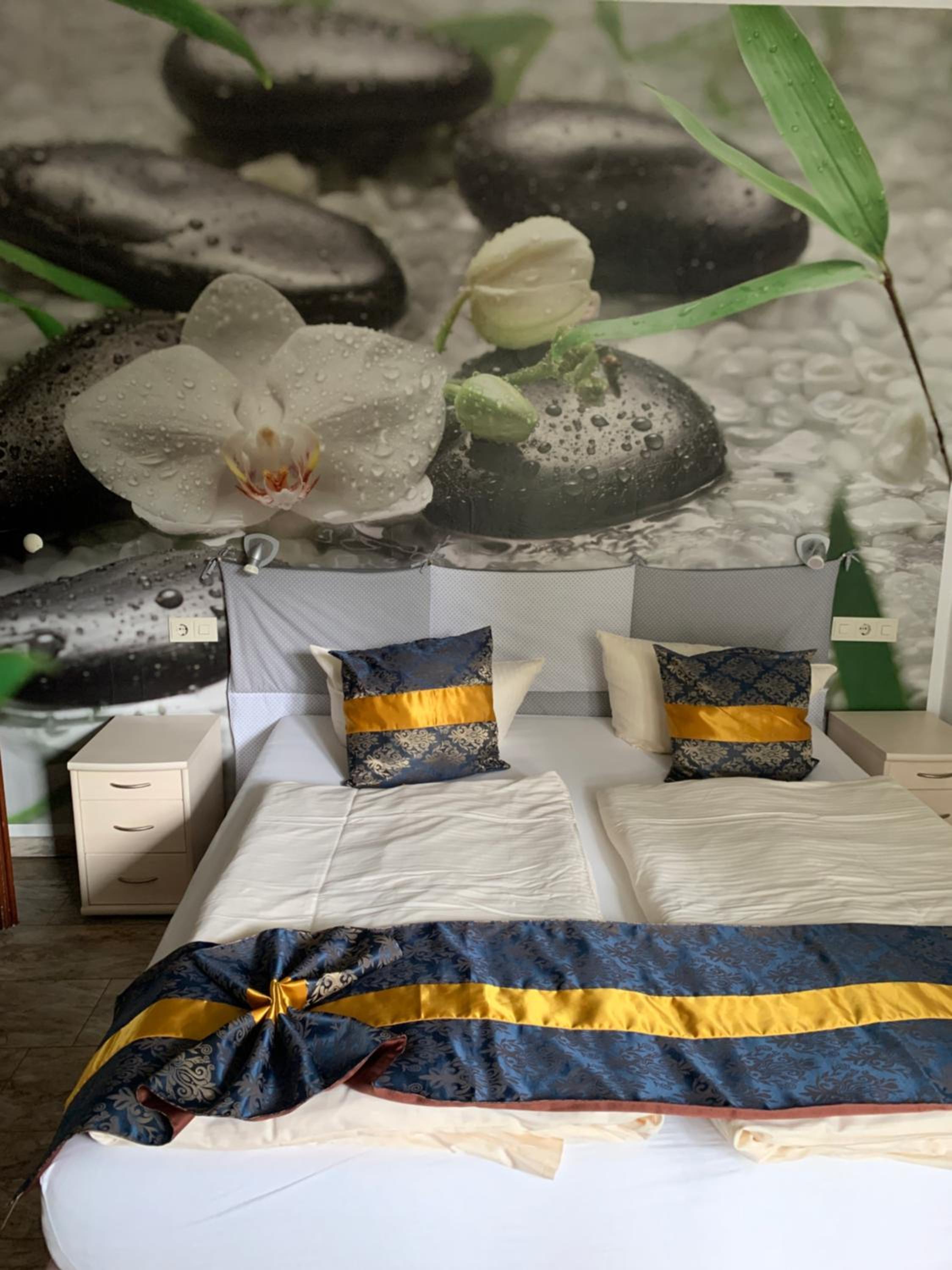Small Double Room - Photo 3