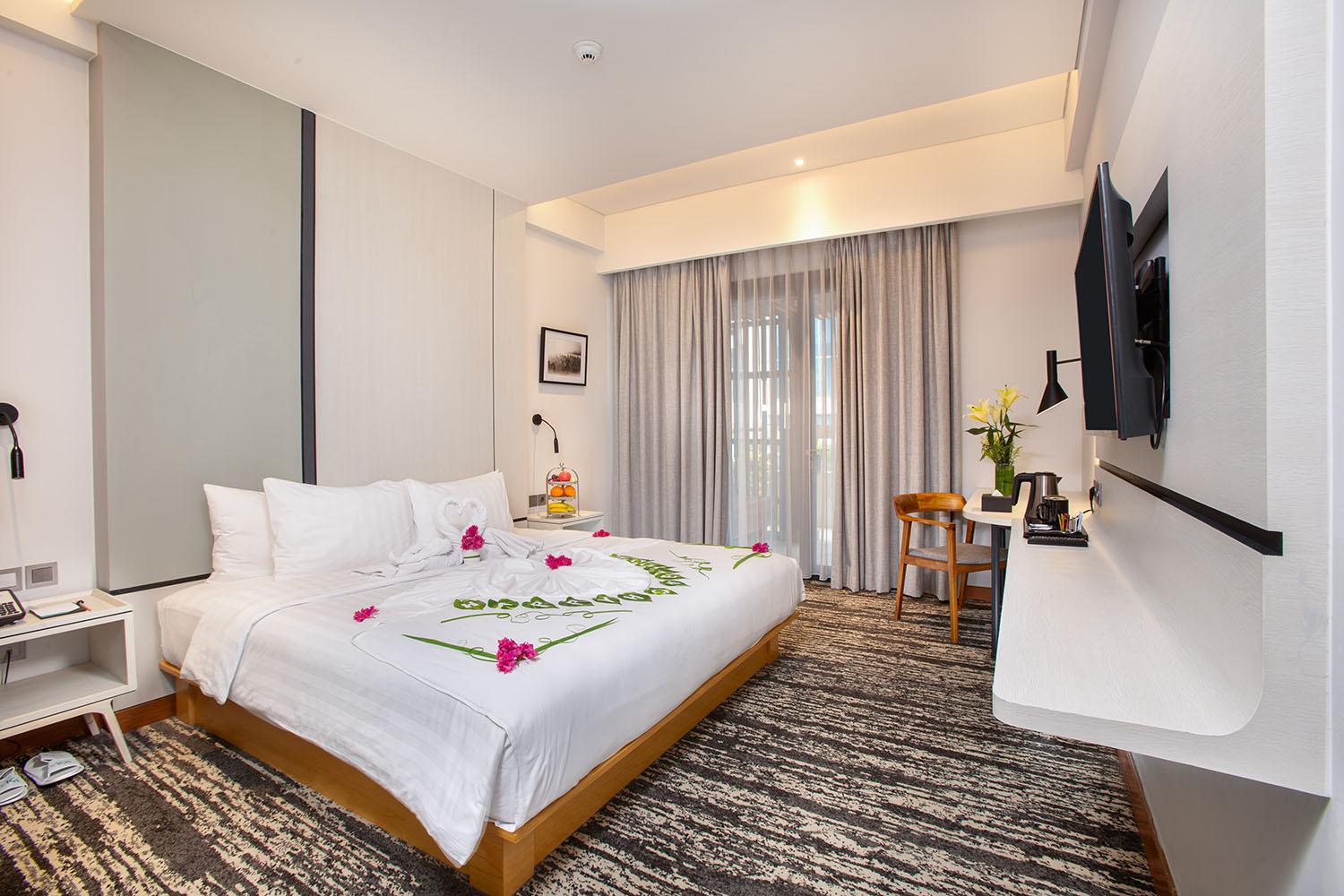 Double or Twin Room with Terrace - Photo 1