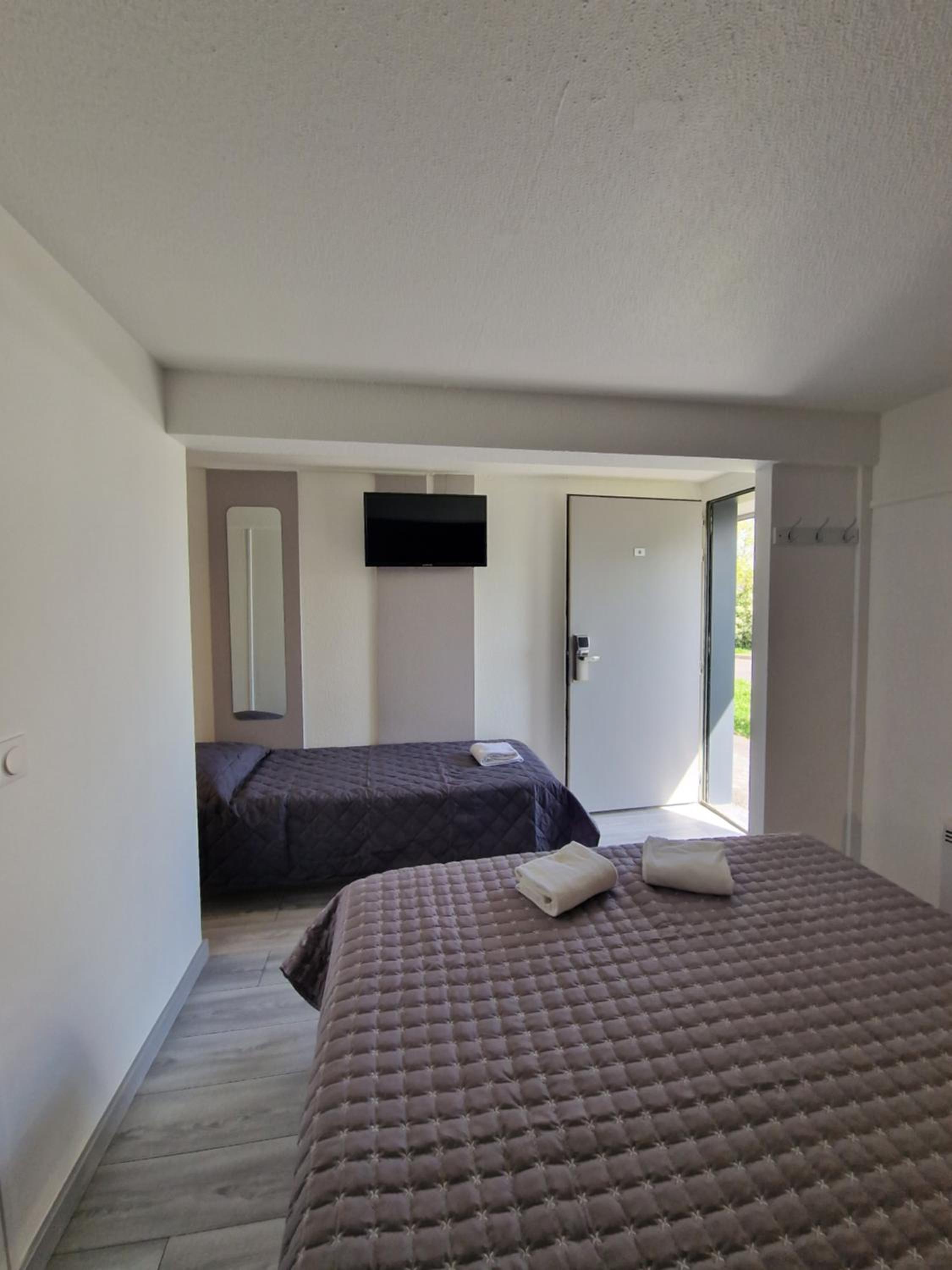 Superior Double Room - Photo 7