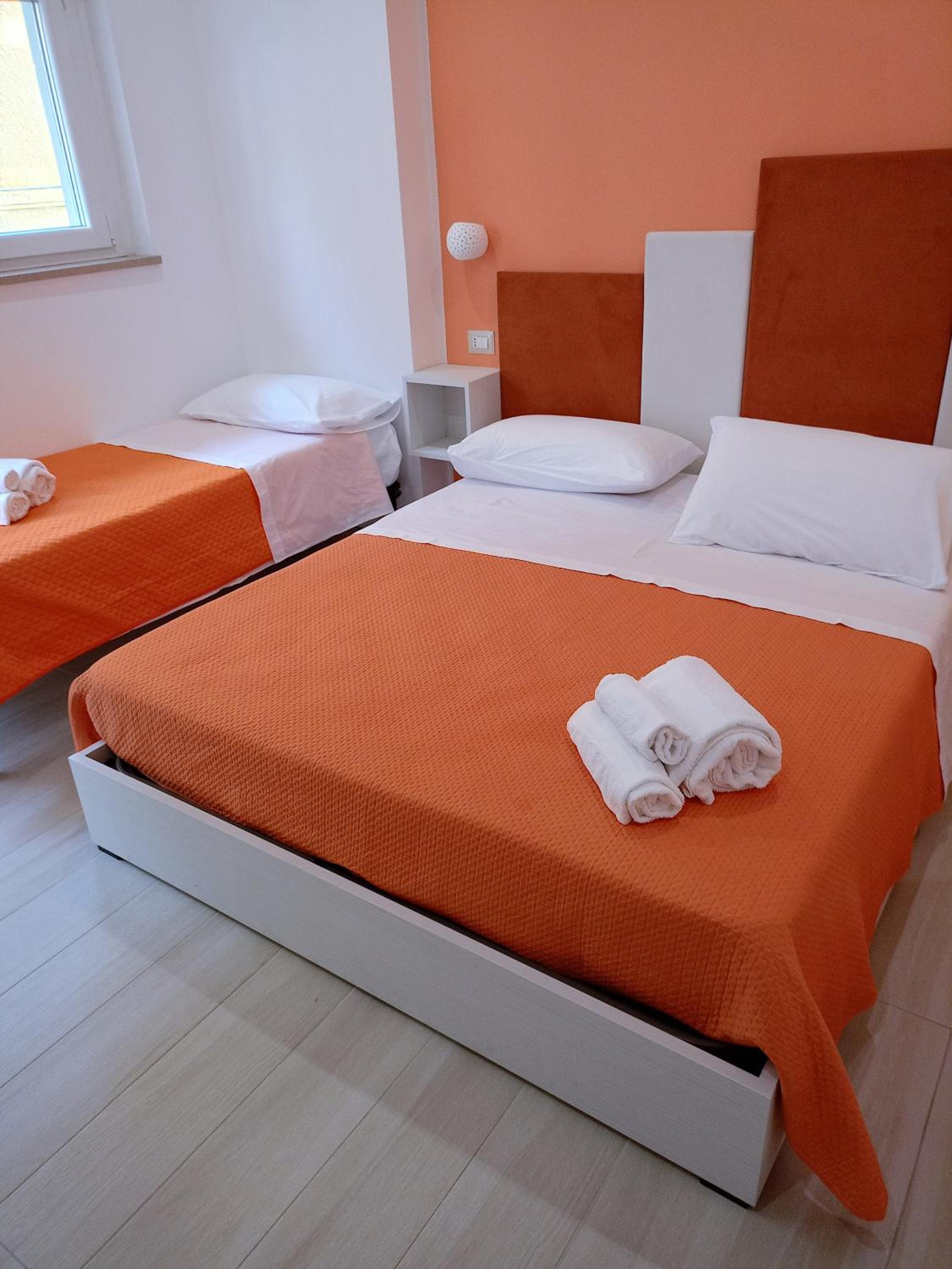 Triple Room - Photo 8