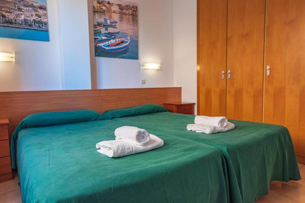 One-Bedroom Apartment (4 Adults) - Photo 4