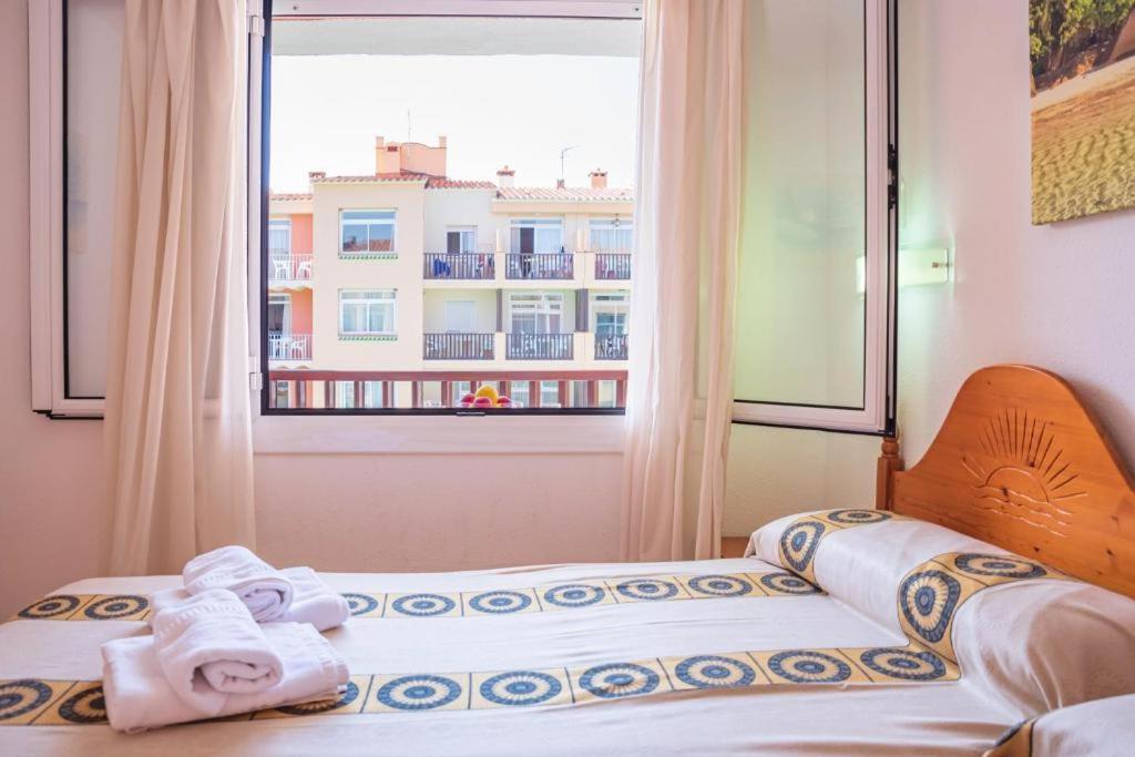 One-Bedroom Apartment (4 Adults) - Photo 3