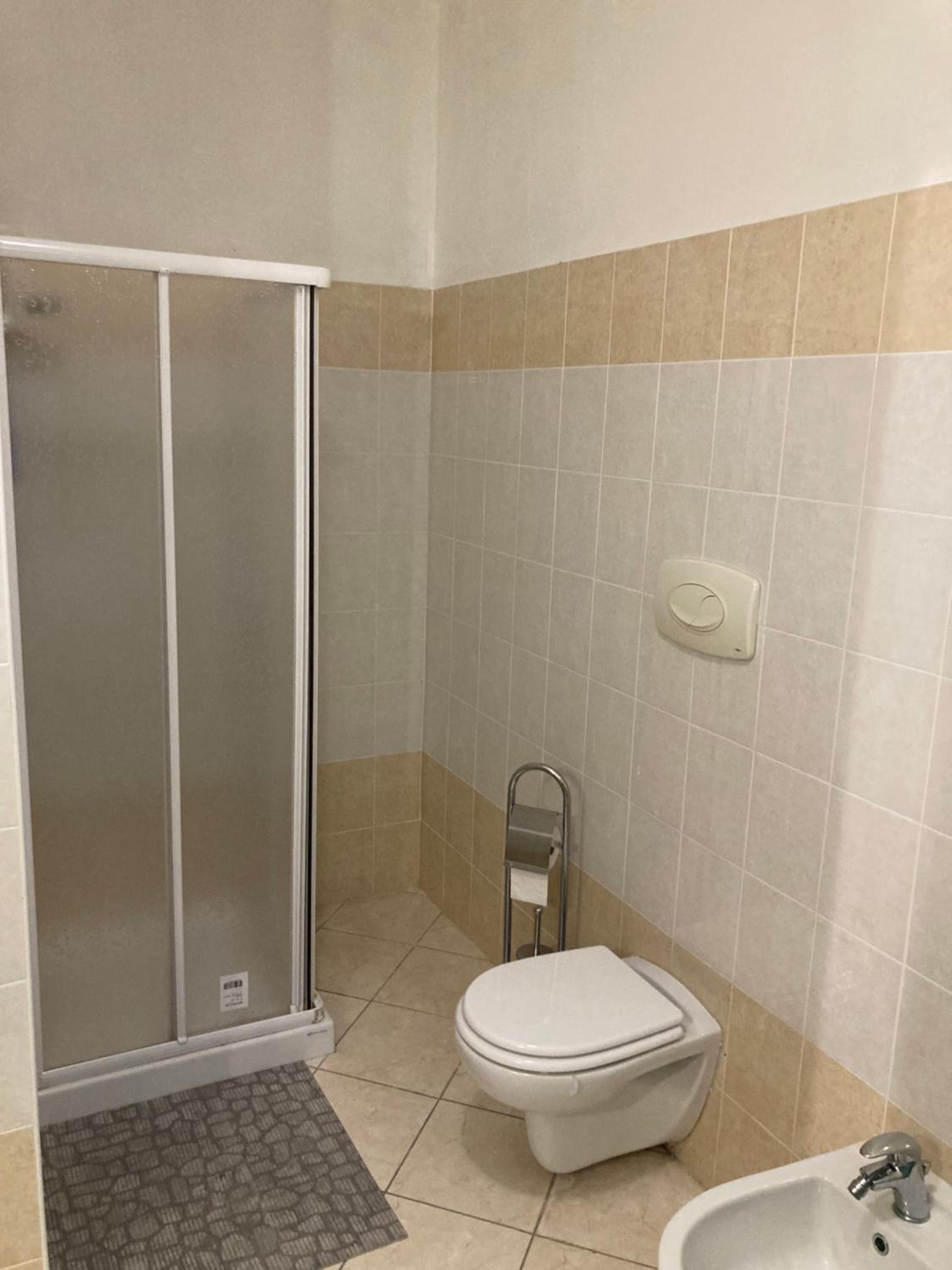 Small Double or Twin Room photo 3