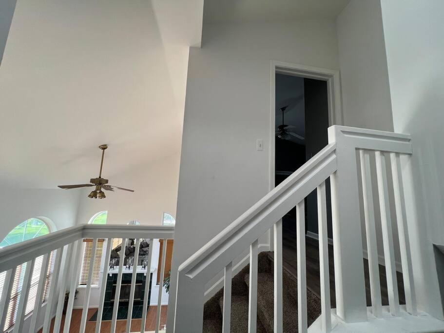 Four-Bedroom House photo 3