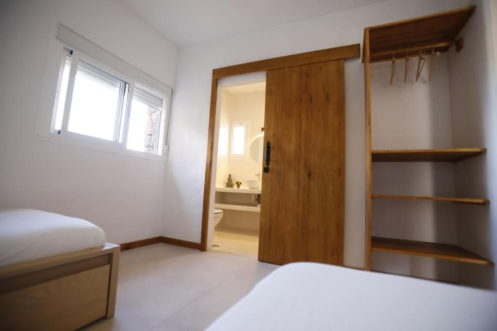 Casa de cuatro habitaciones