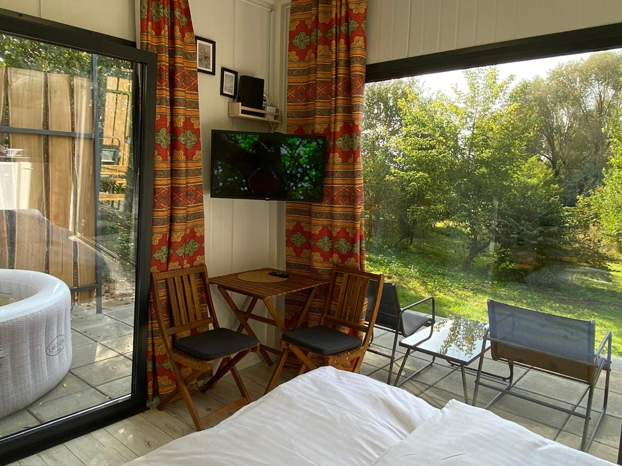 Bungalow with Garden View photo 3