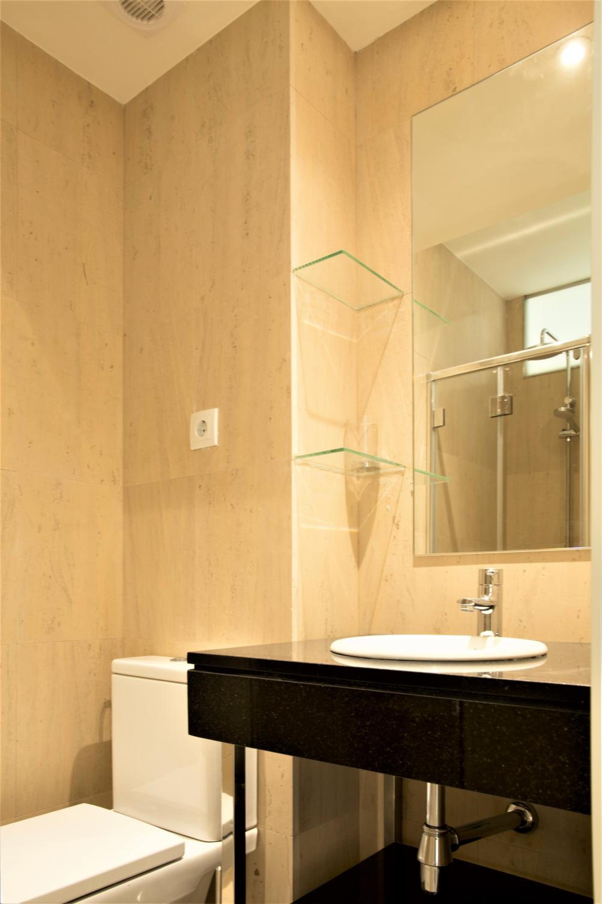 Double Room with Private Bathroom photo 3