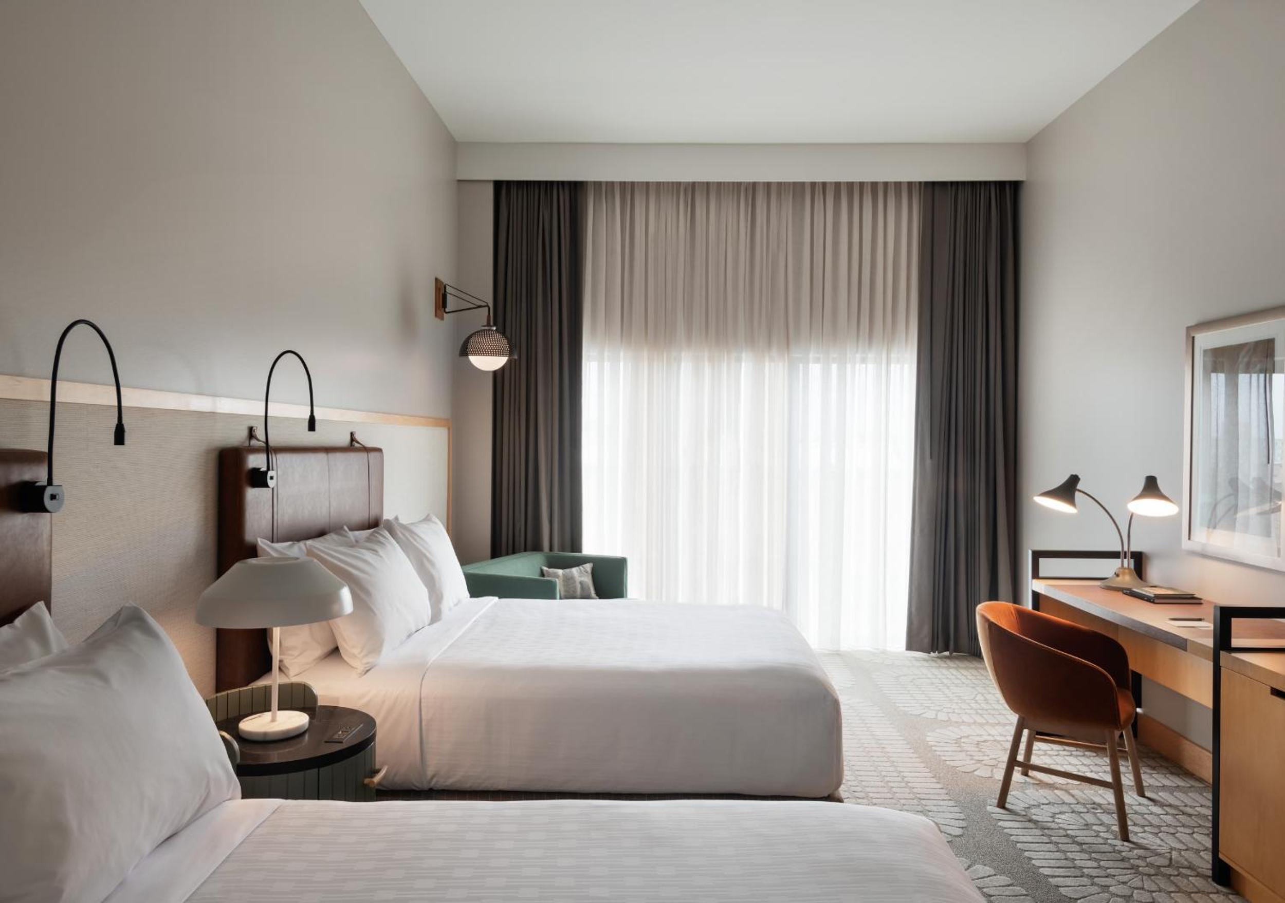 Standard Queen Room