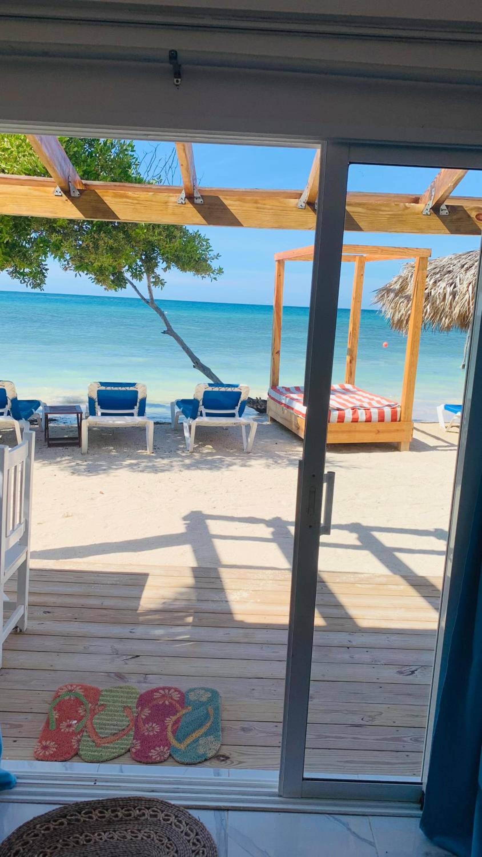 Deluxe Double Room with Sea View photo 2