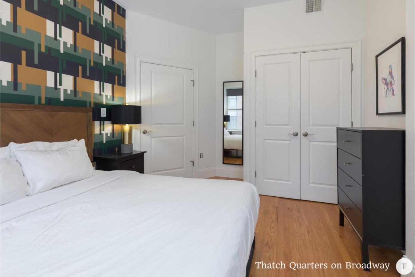 One-Bedroom Apartment - Photo 6