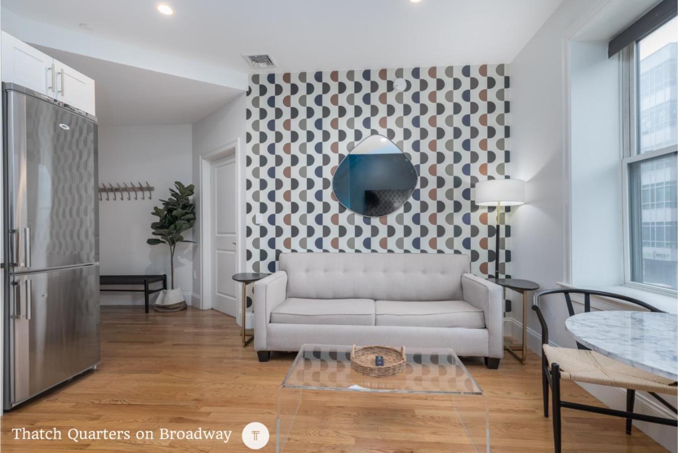 One-Bedroom Apartment - Photo 14