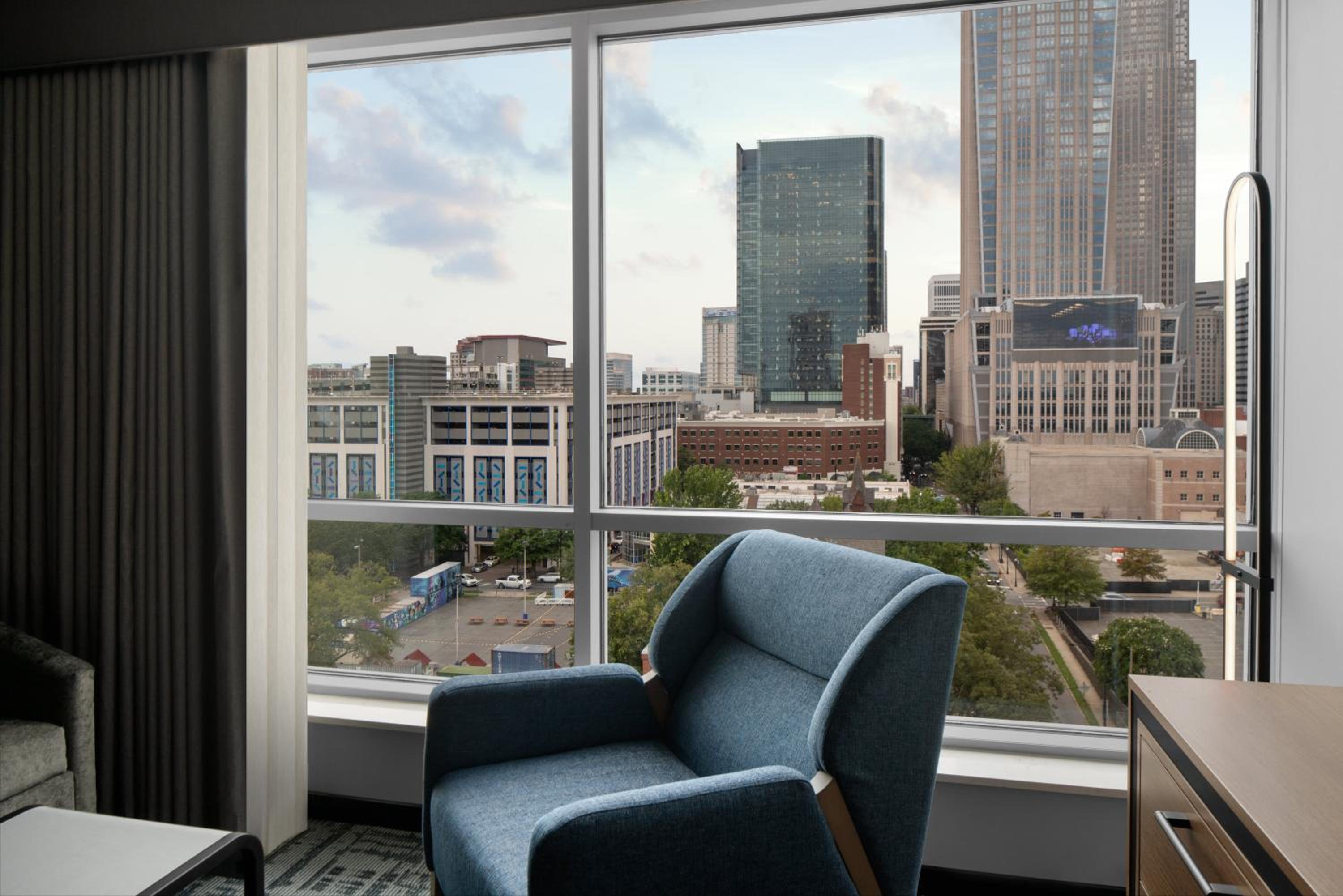 One-Bedroom King Suite - Photo 12