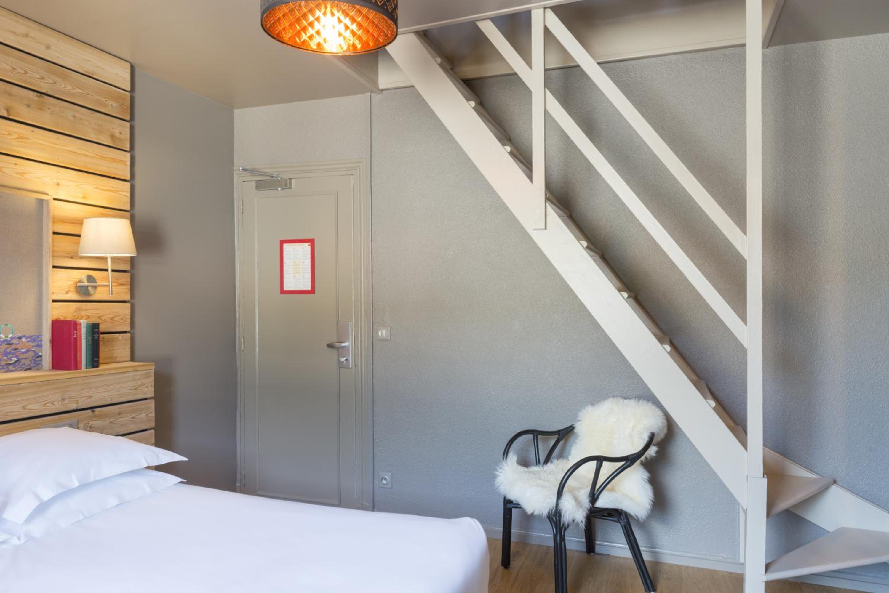 Duplex Room (6 People) photo 2