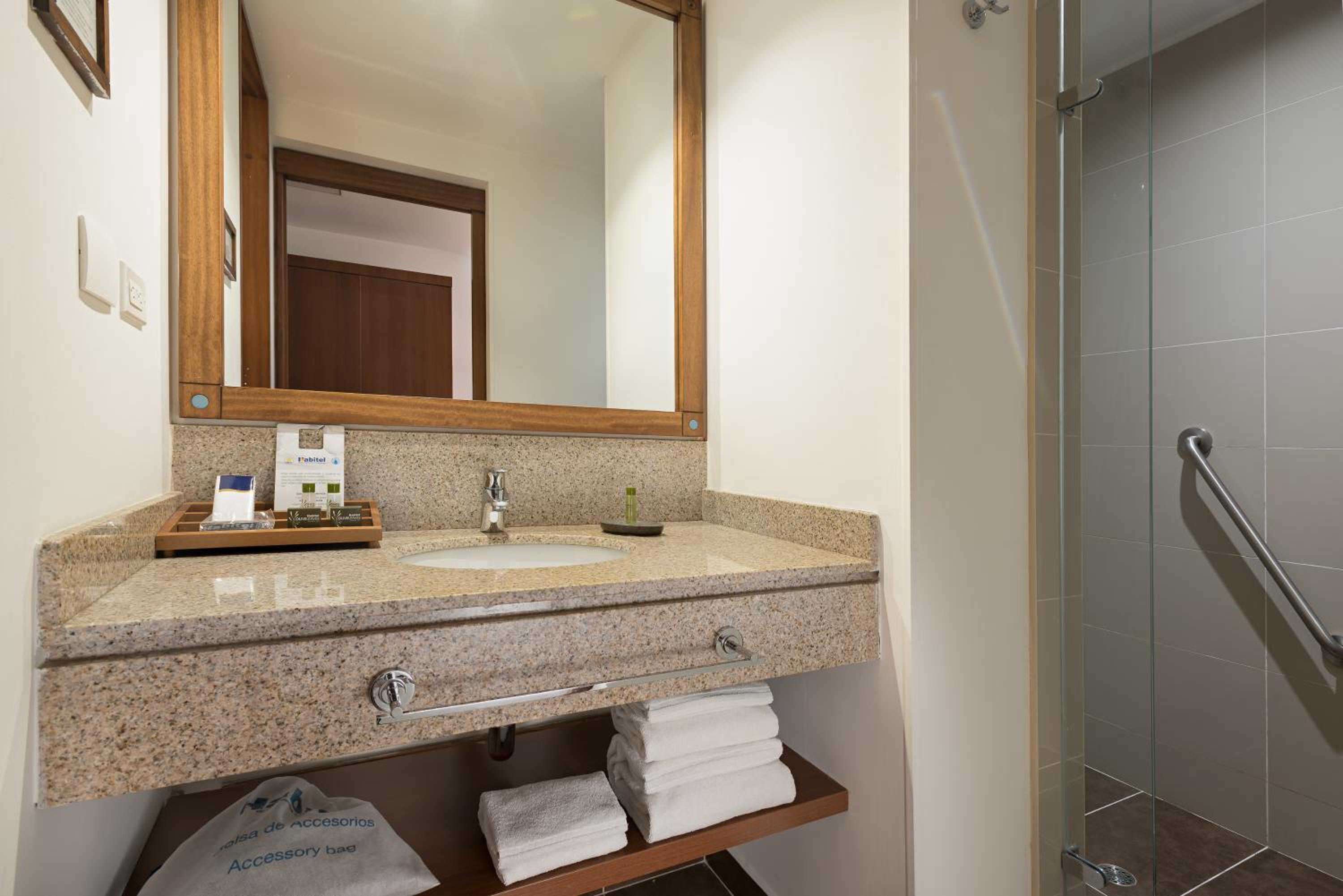 Junior Suite - Photo 8