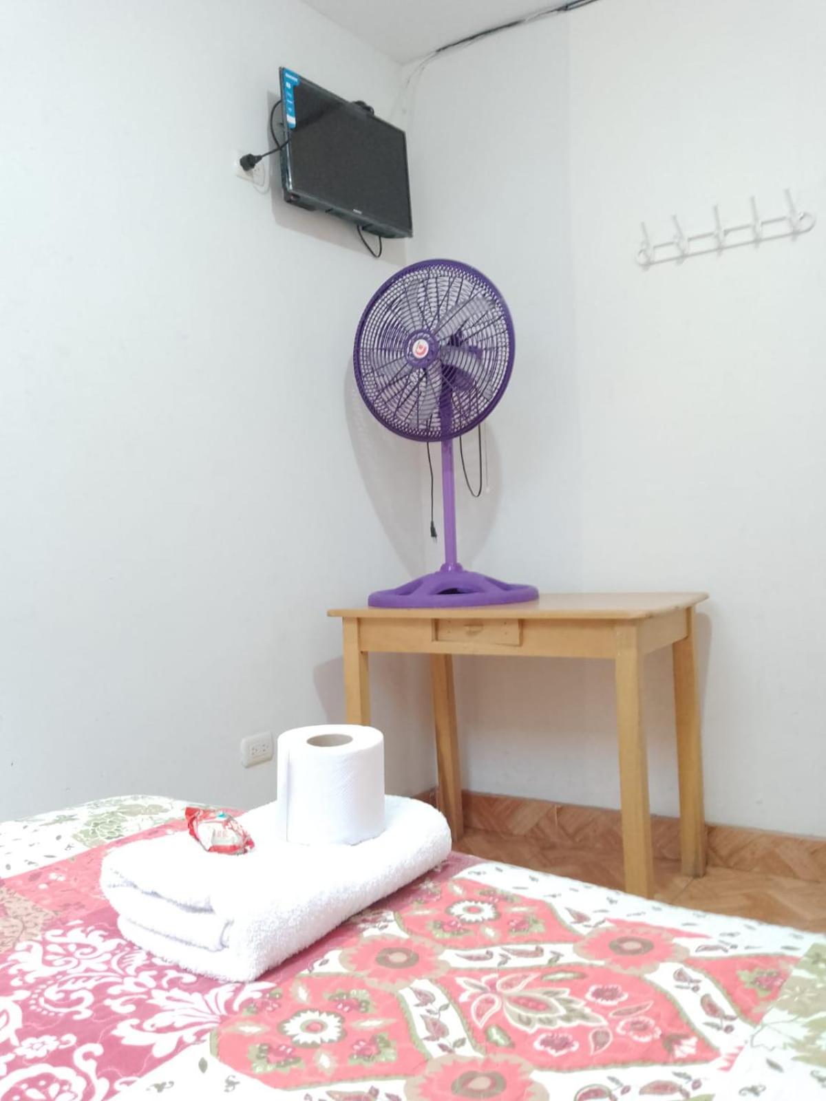 Single Room with Private External Bathroom photo 2