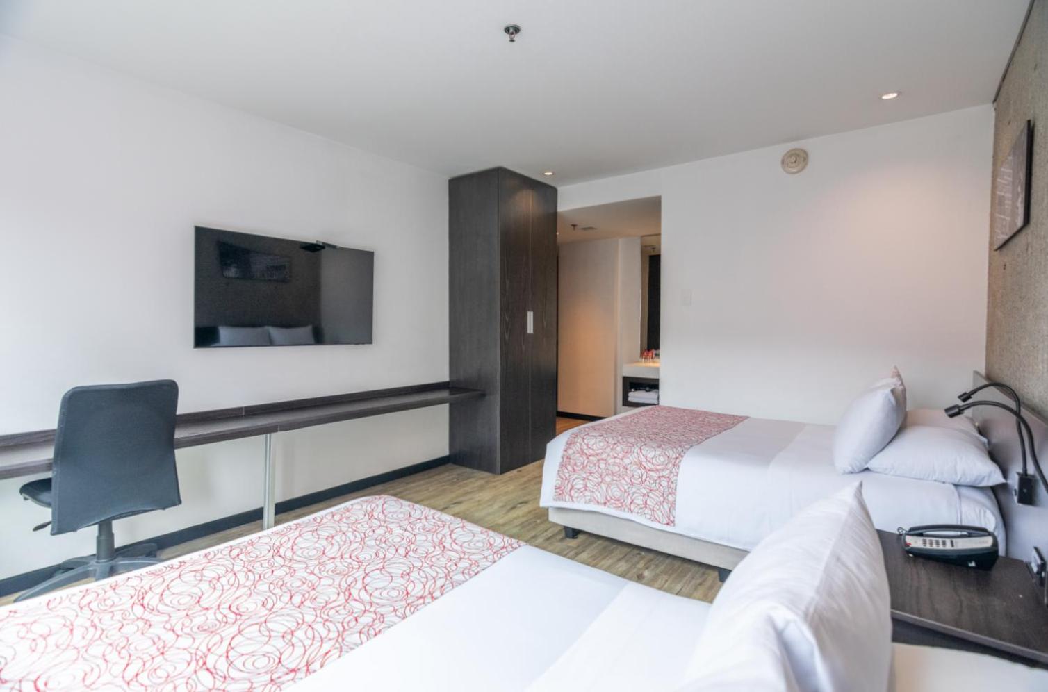 Twin Suite - Photo 3