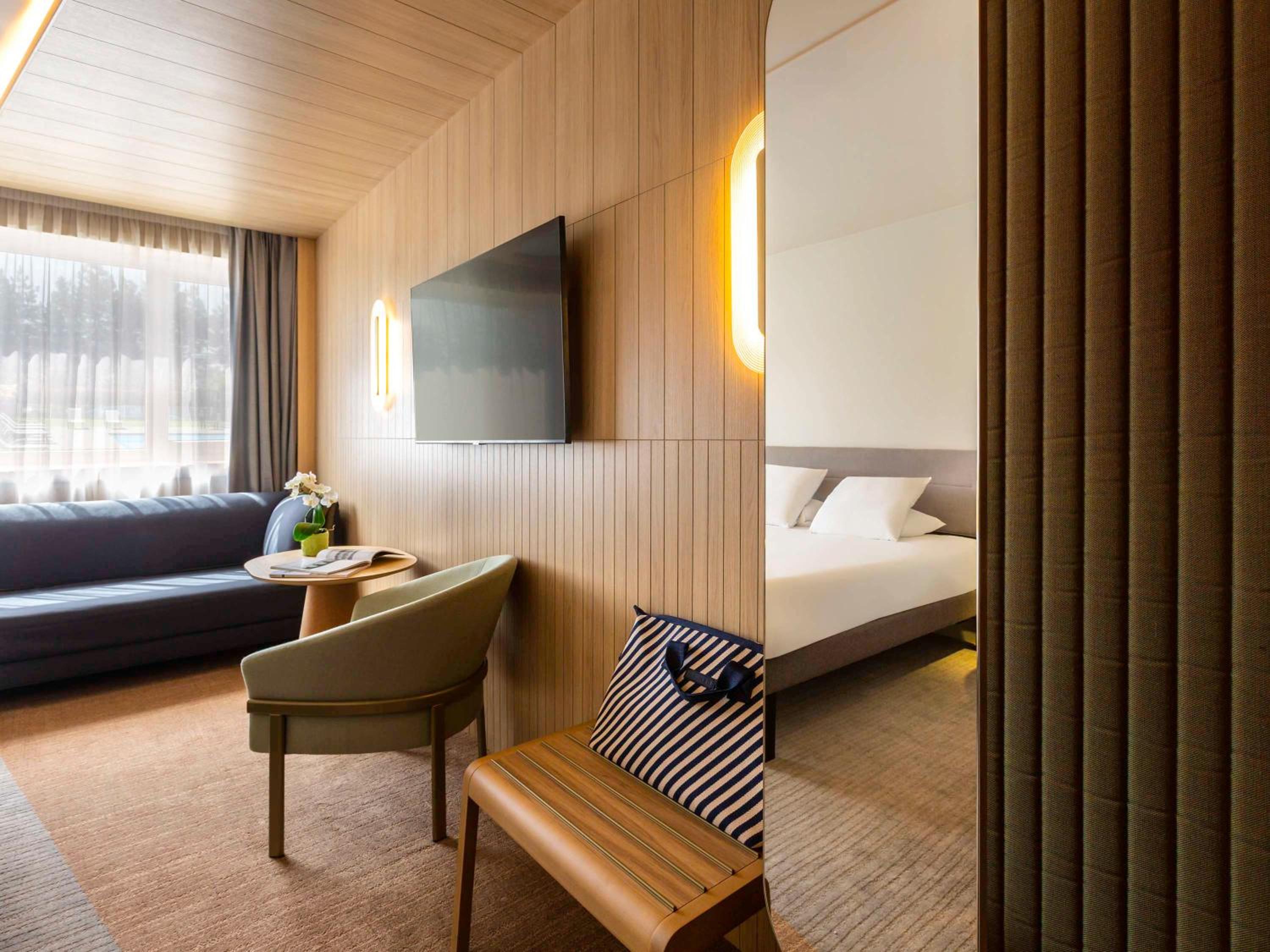 Executive Room with 1 Double Bed and 1 Sofa Bed - Photo 7