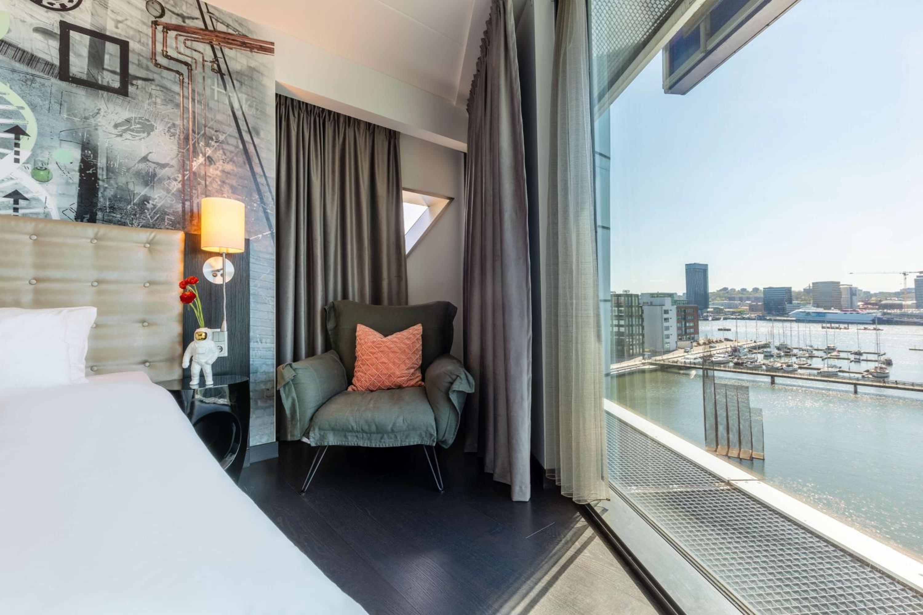 Suite with River View