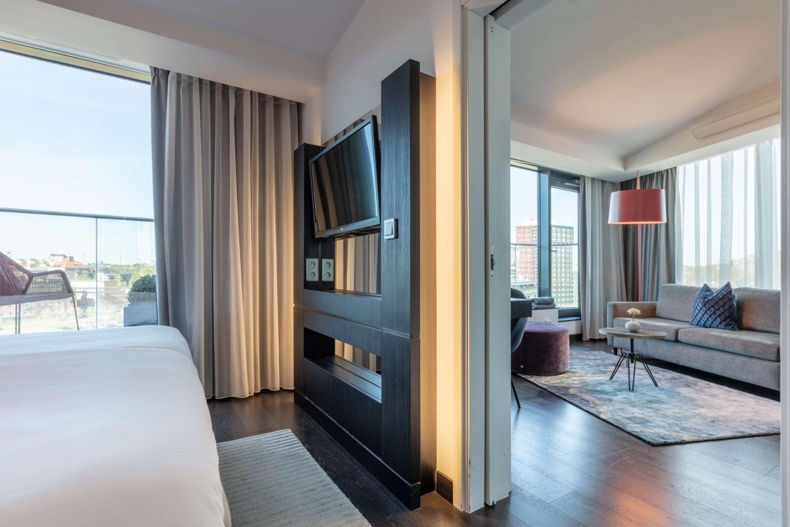 Junior Suite with Balcony