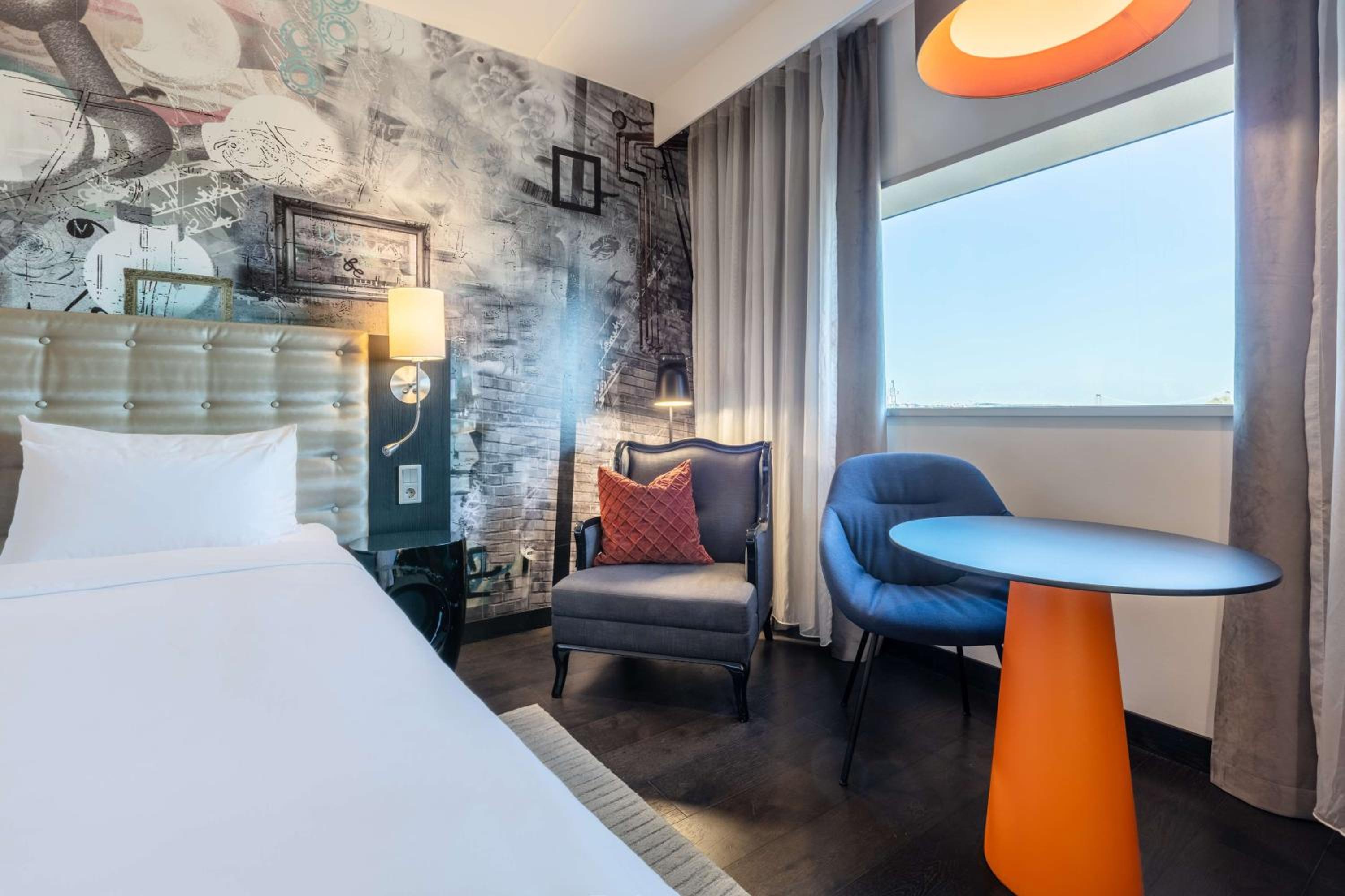 Available room
