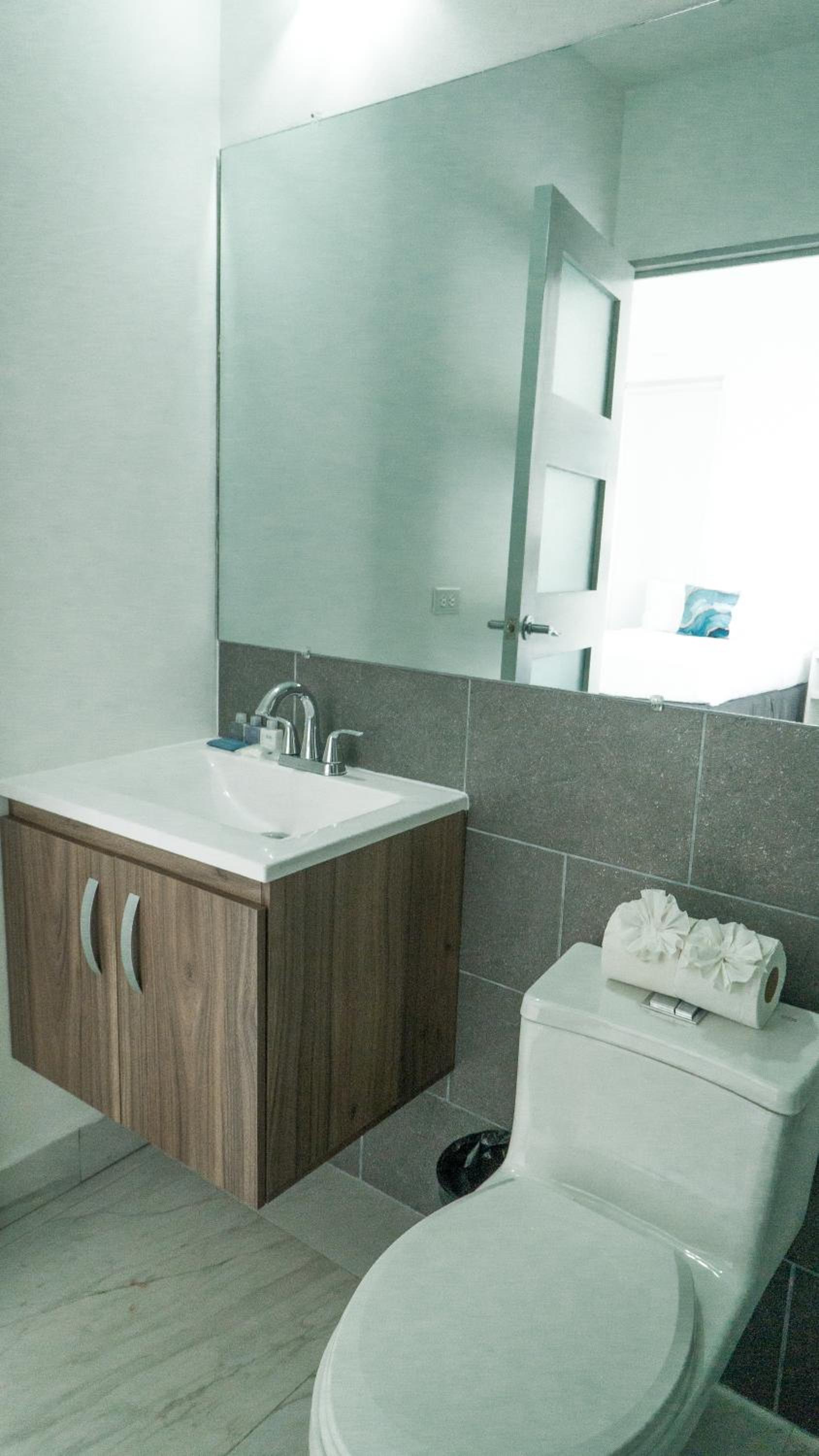 Double Room with Private Bathroom photo 3